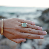 ELDORA Gold Emerald Ring