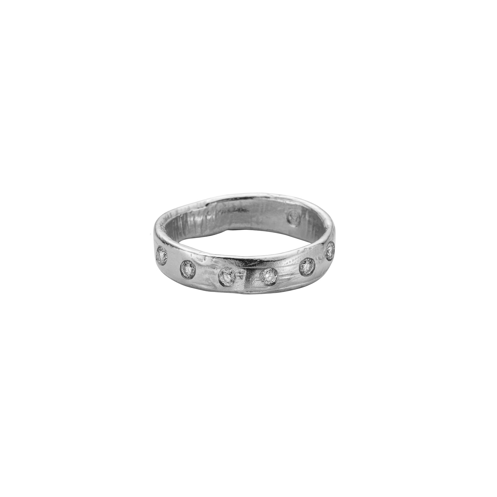 [diamond-shape:round][diamond-qty:6]