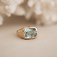 HILO Gold Aquamarine Ring