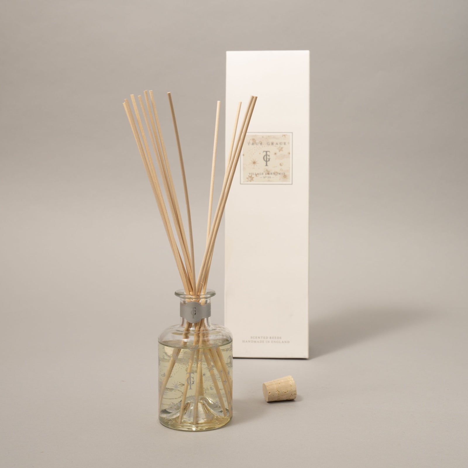DD x True Grace Classic Christmas Reed Diffuser