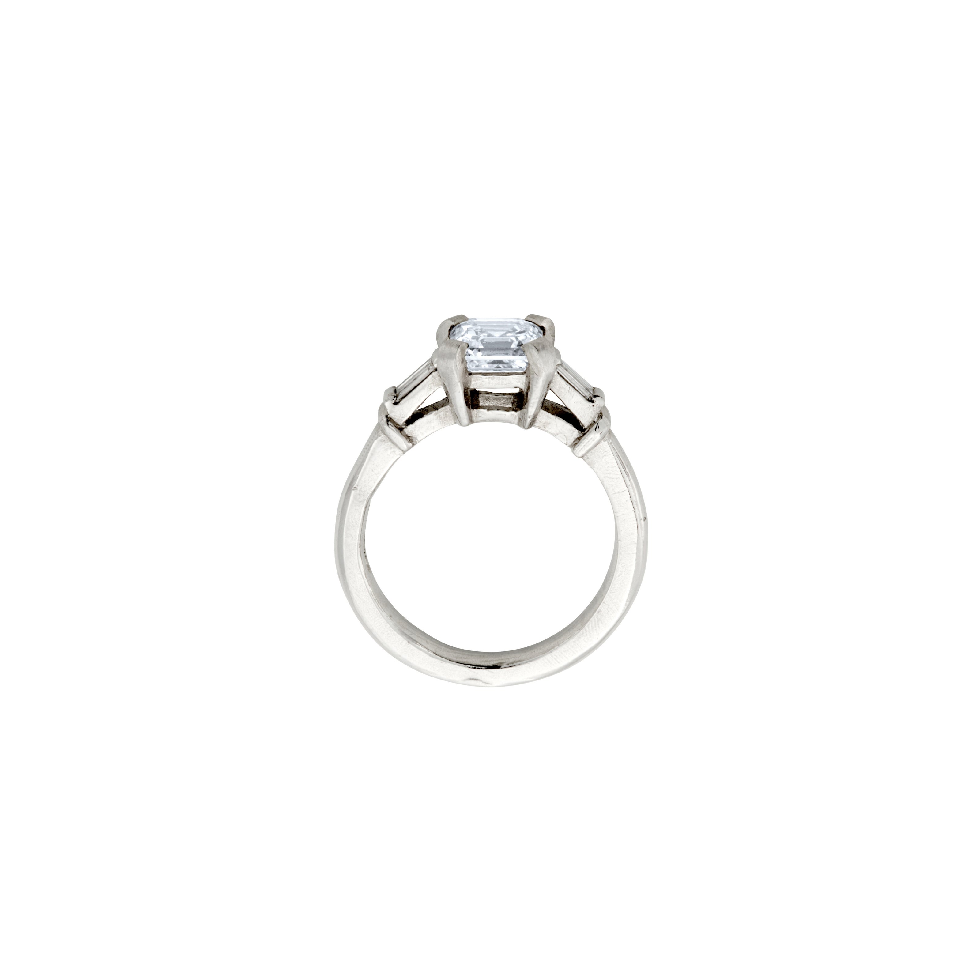 MALIA Platinum Diamond Ring