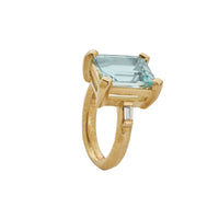 MARISOL Gold Aquamarine & Diamond Claw Ring