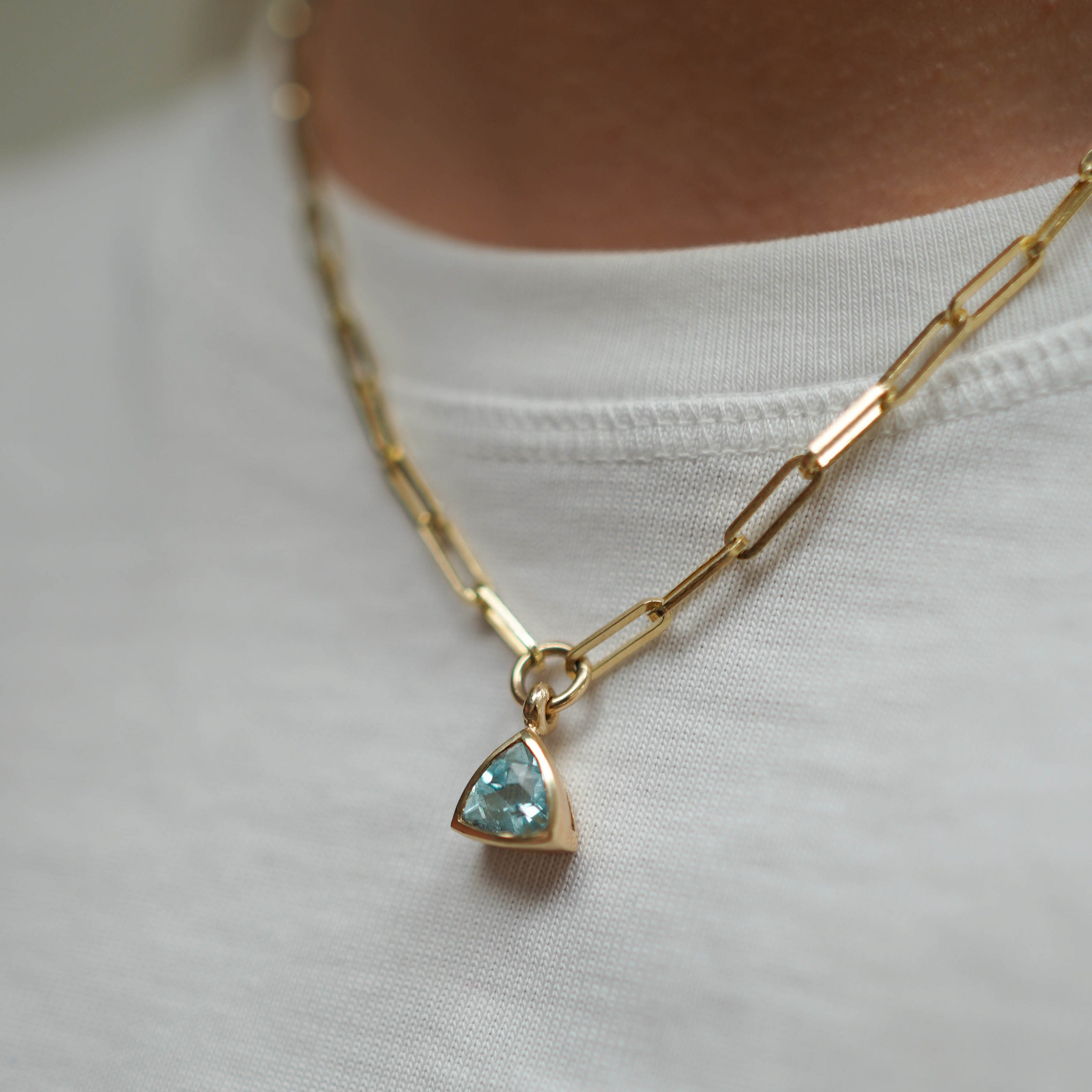 MEHULA Gold Zimbaqua Aquamarine Trace Chain Necklace