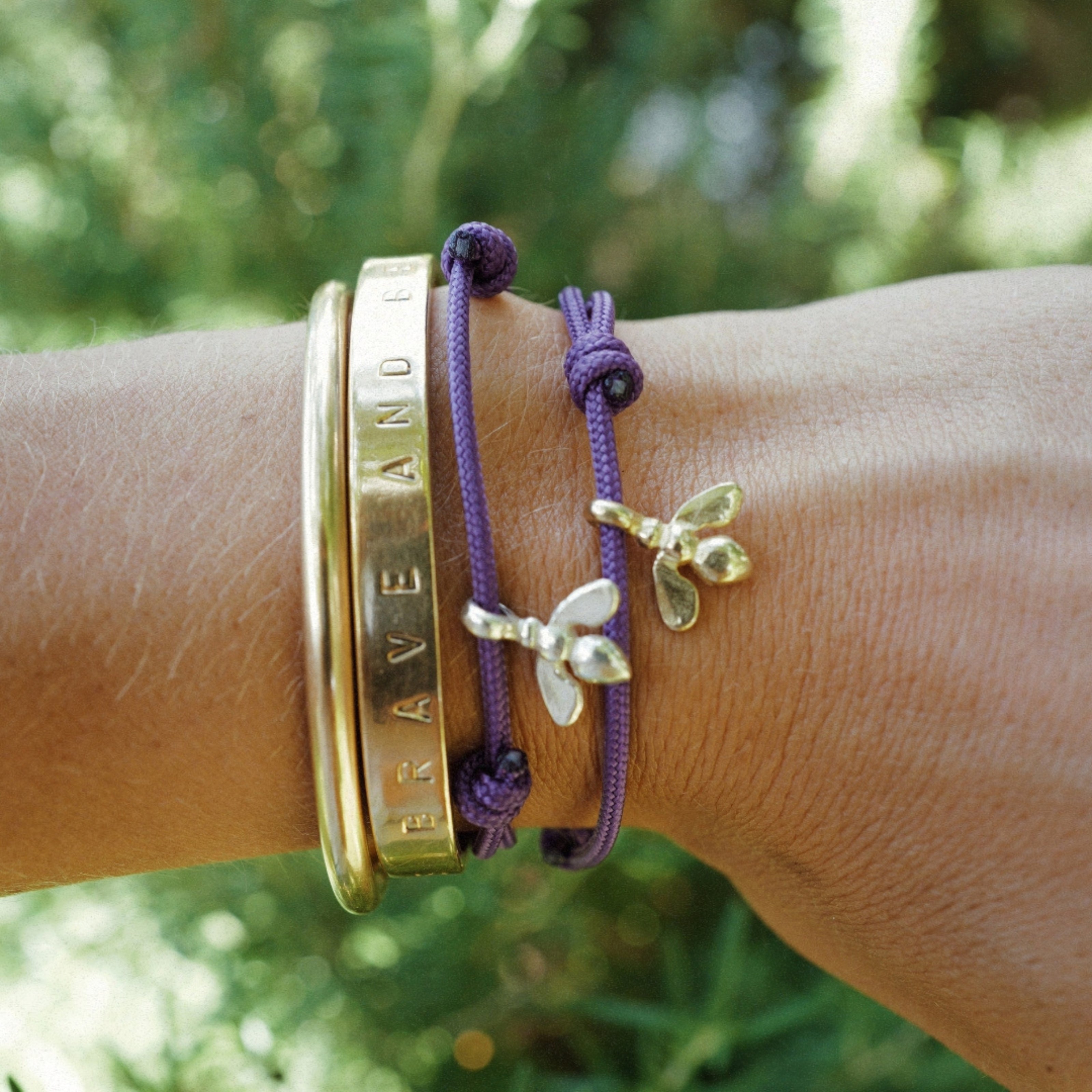 Gold Mini International Women's Day Honey Bee Sailing Rope