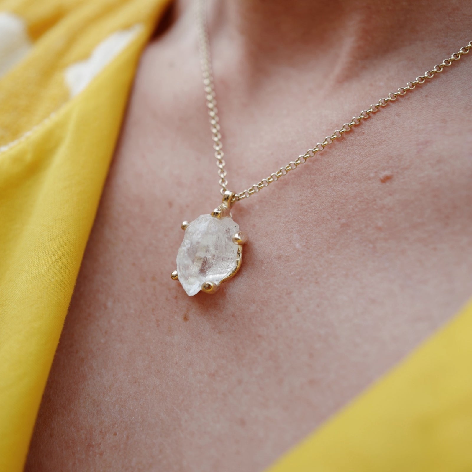 No.11 Gold Rock Crystal Pendant Necklace