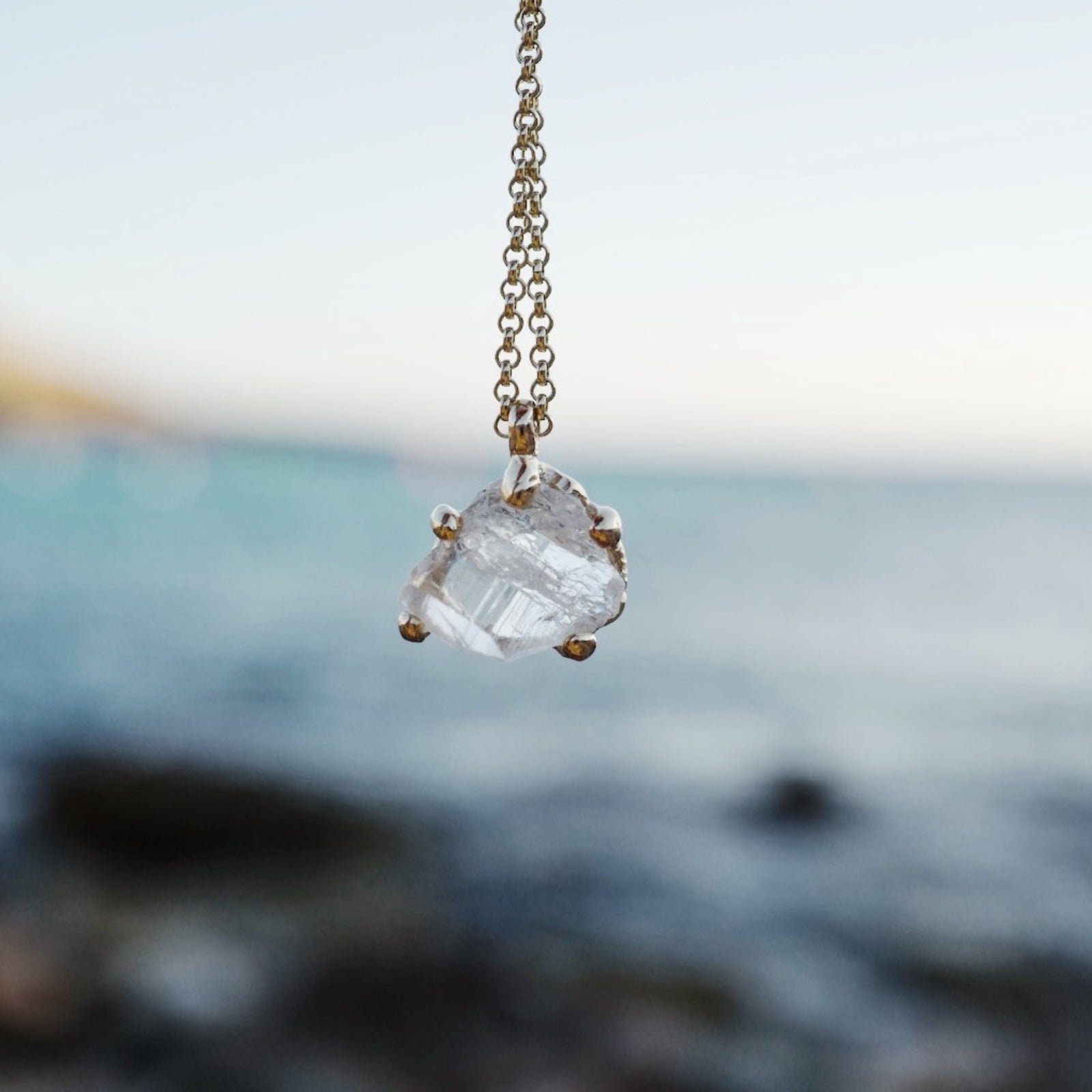 No.10 Gold Rock Crystal Pendant Necklace