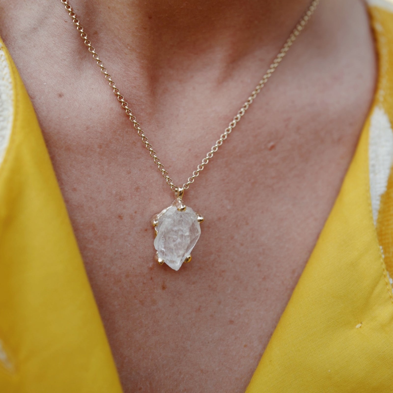 No.11 Gold Rock Crystal Pendant Necklace