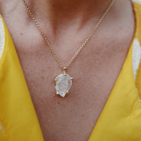 No.11 Gold Rock Crystal Pendant Necklace