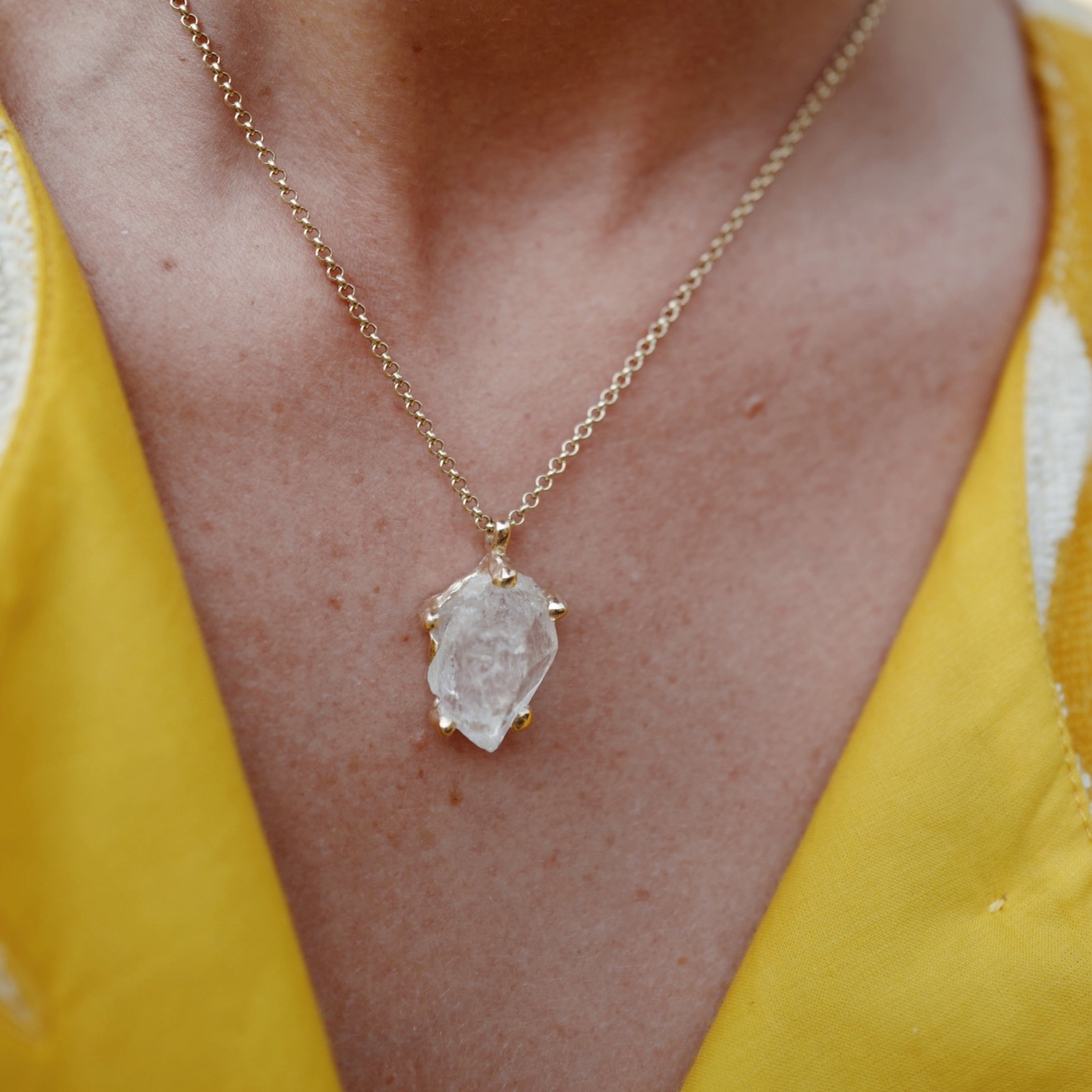 No.11 Gold Rock Crystal Pendant Necklace