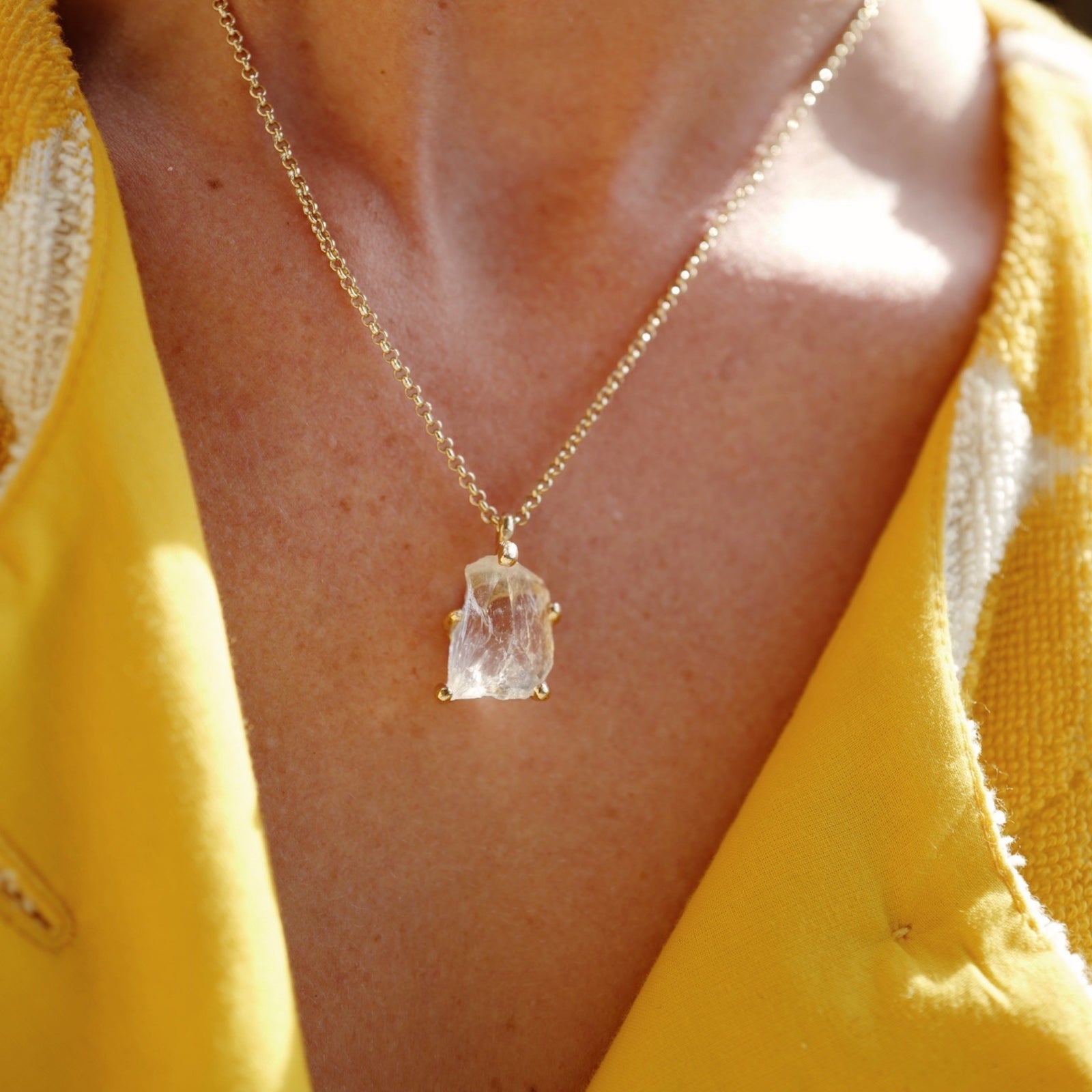 No.12 Gold Rock Crystal Pendant Necklace