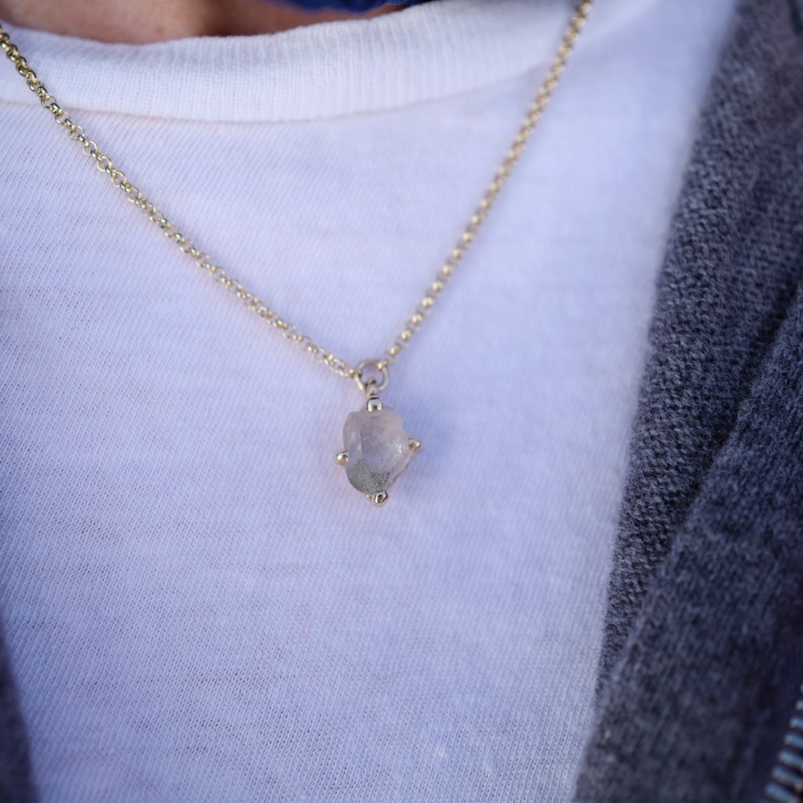 No.15 Gold Rock Crystal Pendant Necklace