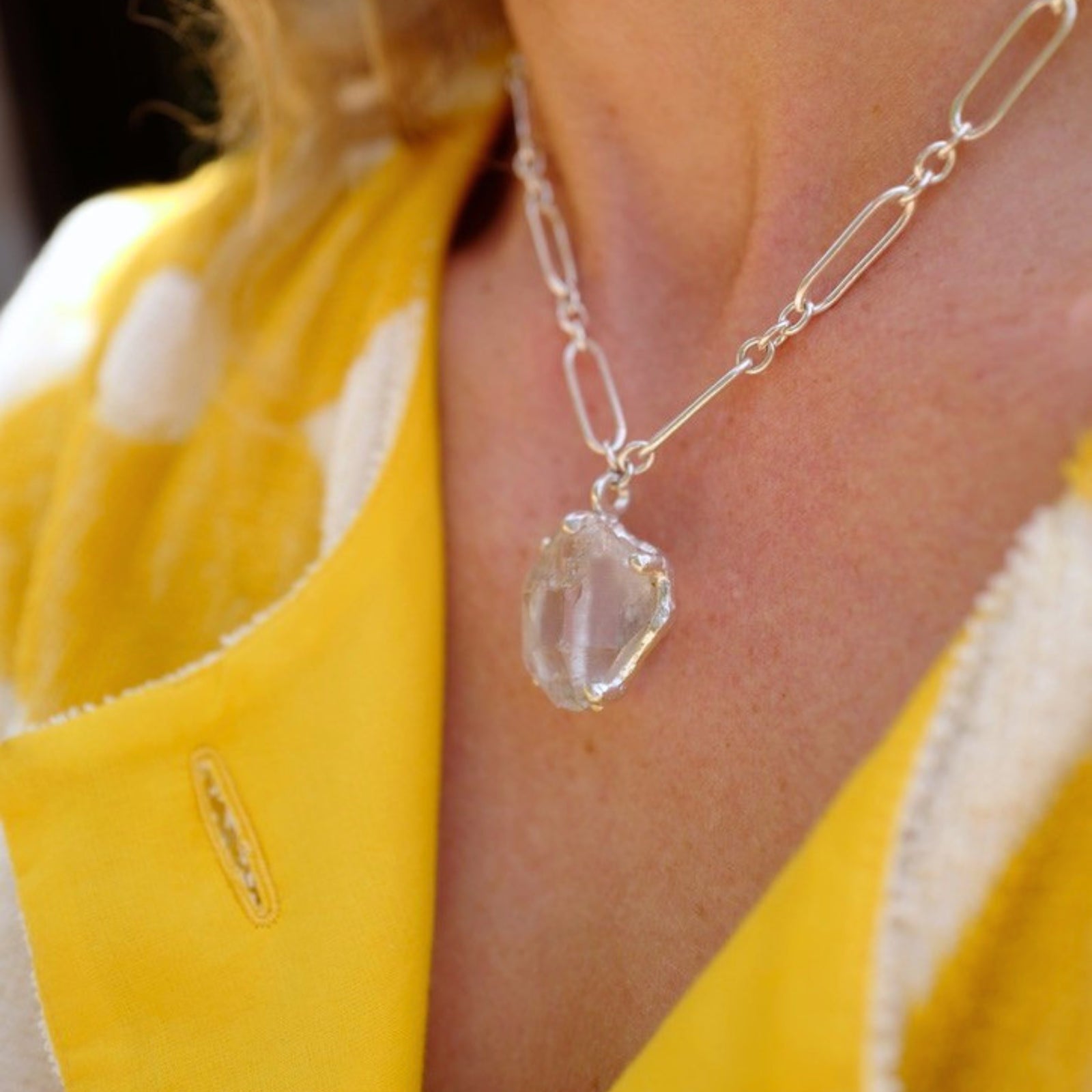 No.25 Silver Rock Crystal Pendant Necklace