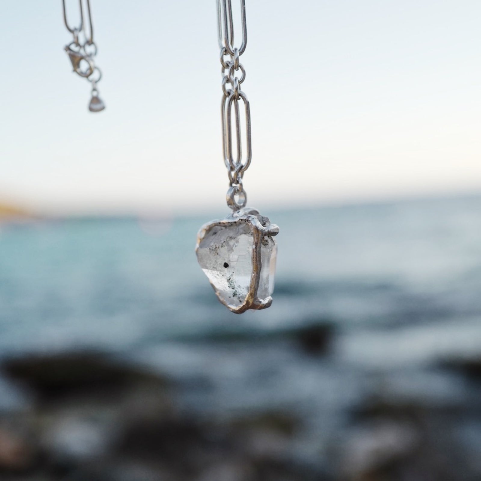 No.25 Silver Rock Crystal Pendant Necklace