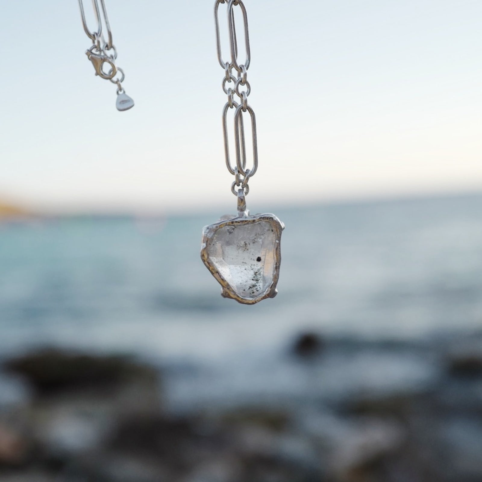 No.25 Silver Rock Crystal Pendant Necklace