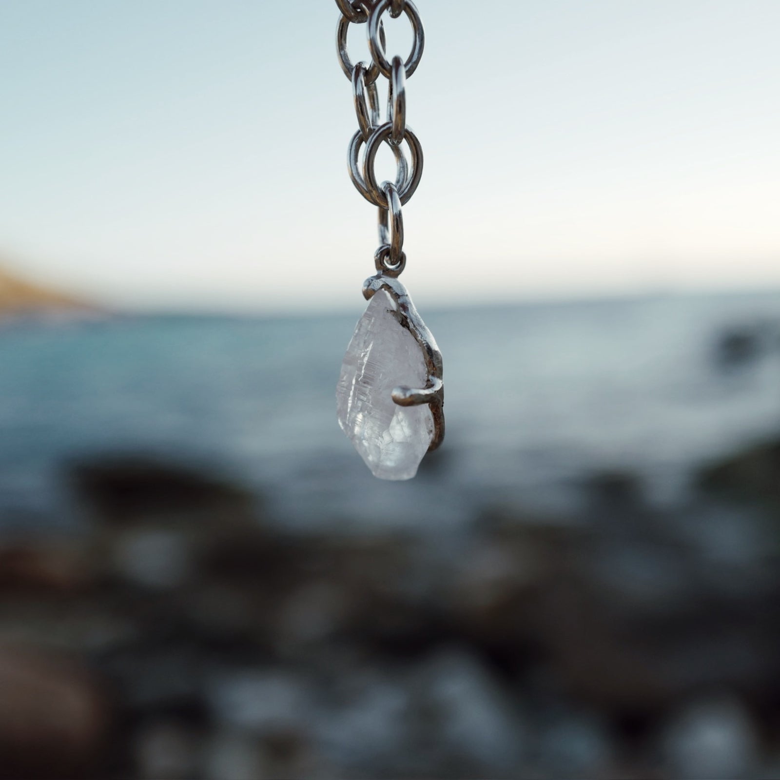 No.28 Silver Rock Crystal Pendant Sylt Chain Necklace