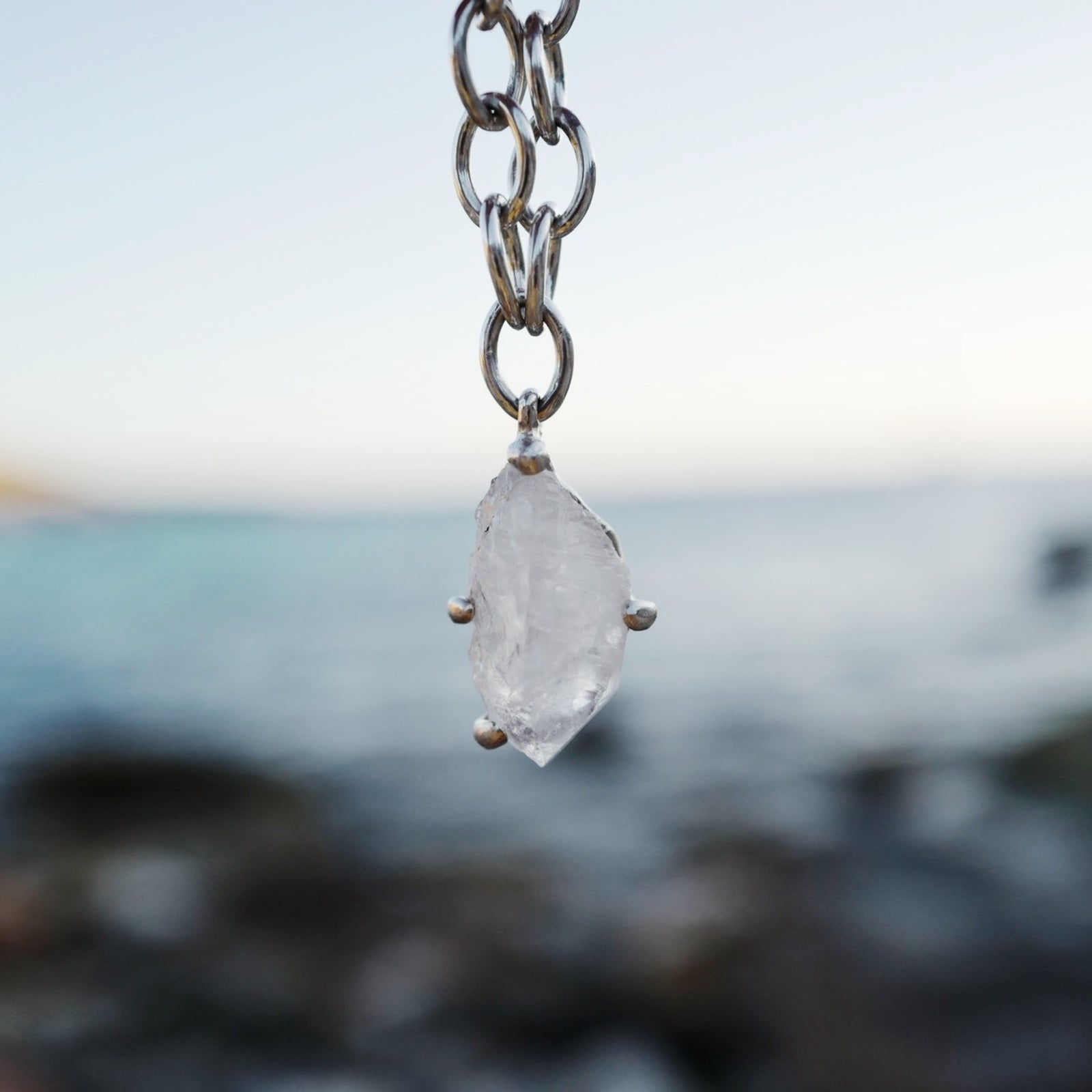 No.28 Silver Rock Crystal Pendant Sylt Chain Necklace