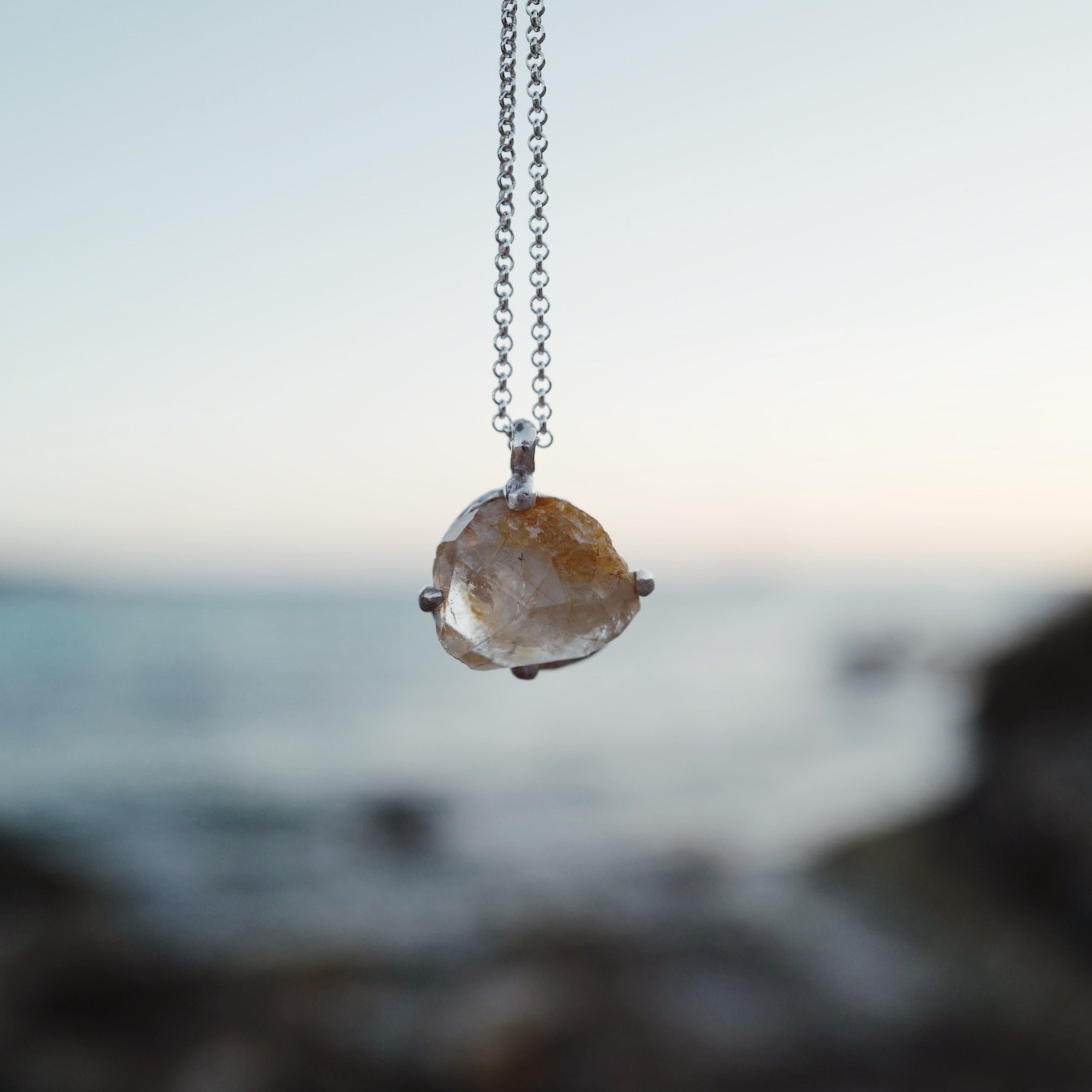 No.30 Silver Rock Crystal Pendant Necklace