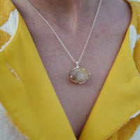 No.30 Silver Rock Crystal Pendant Necklace