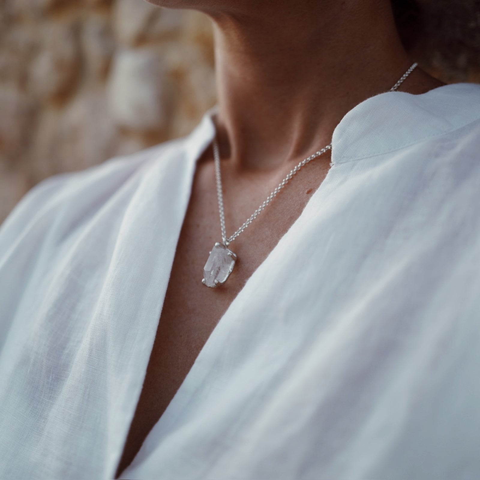 No.31 Silver Rock Crystal Pendant Necklace