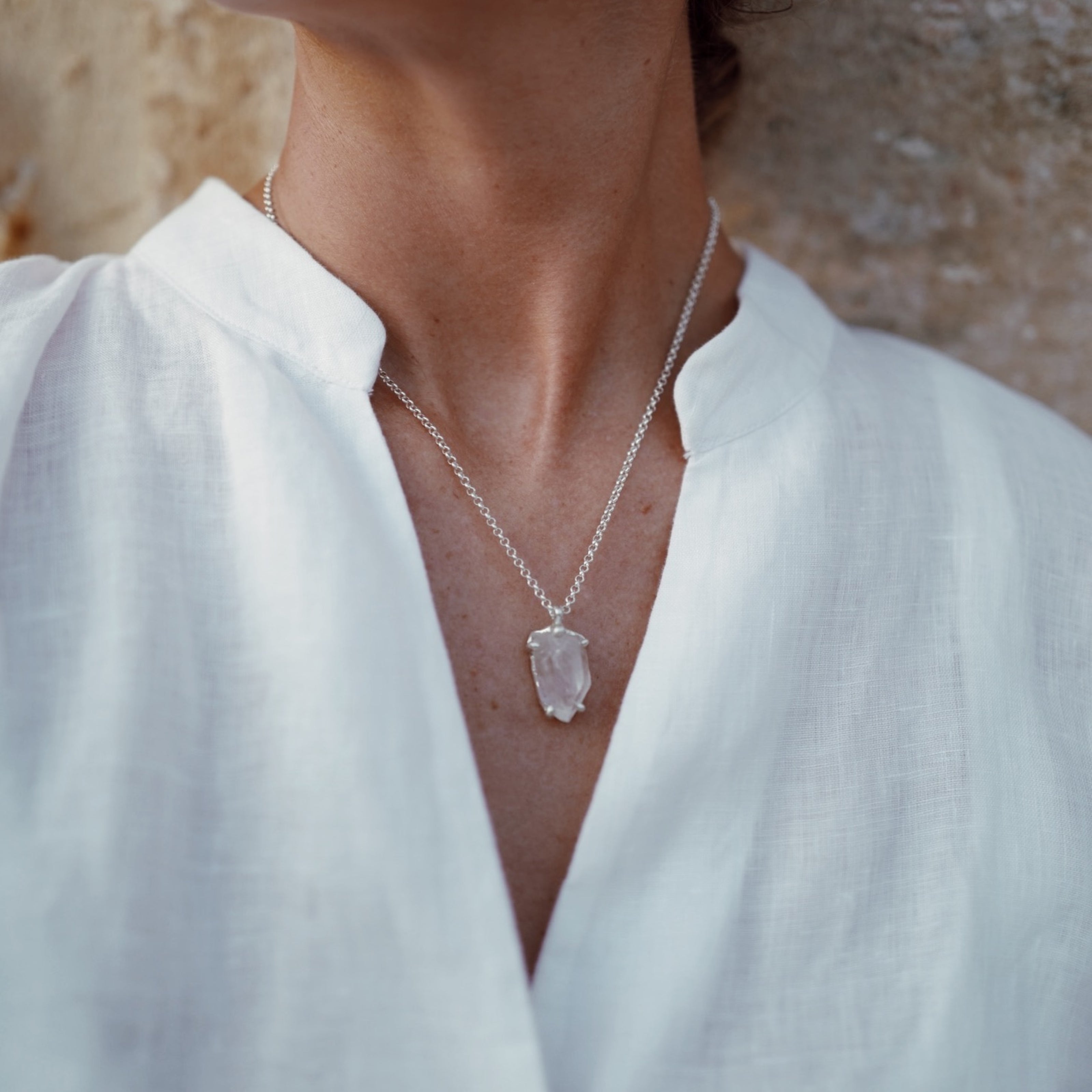 No.31 Silver Rock Crystal Pendant Necklace
