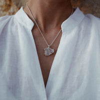 No.33 Silver Rock Crystal Pendant Necklace