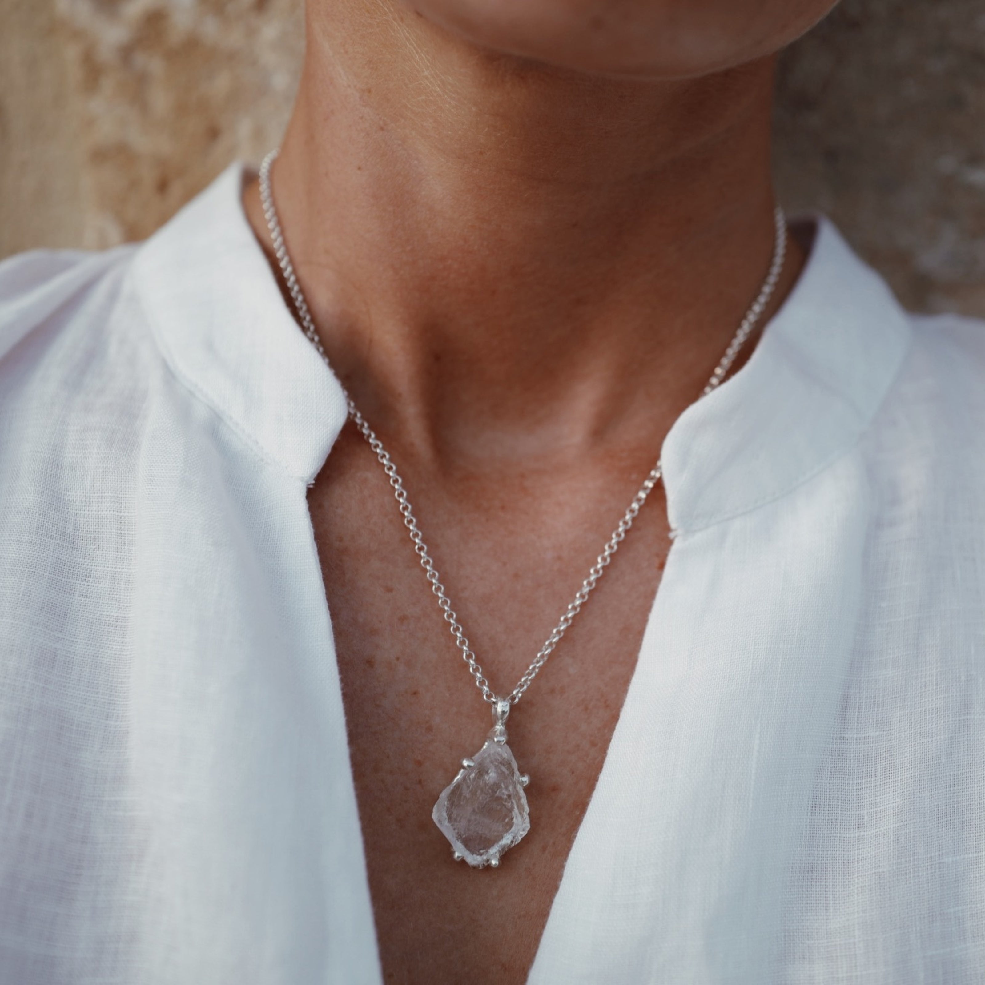 No.34 Silver Rock Crystal Pendant Necklace