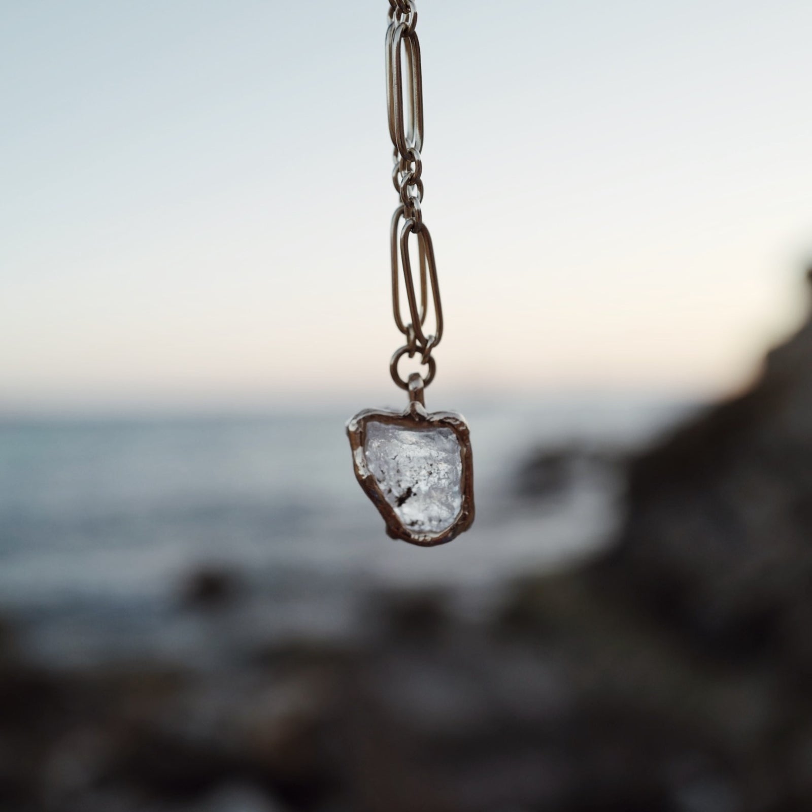 No.7 Gold Rock Crystal Pendant Necklace