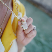 No.7 Gold Rock Crystal Pendant Necklace