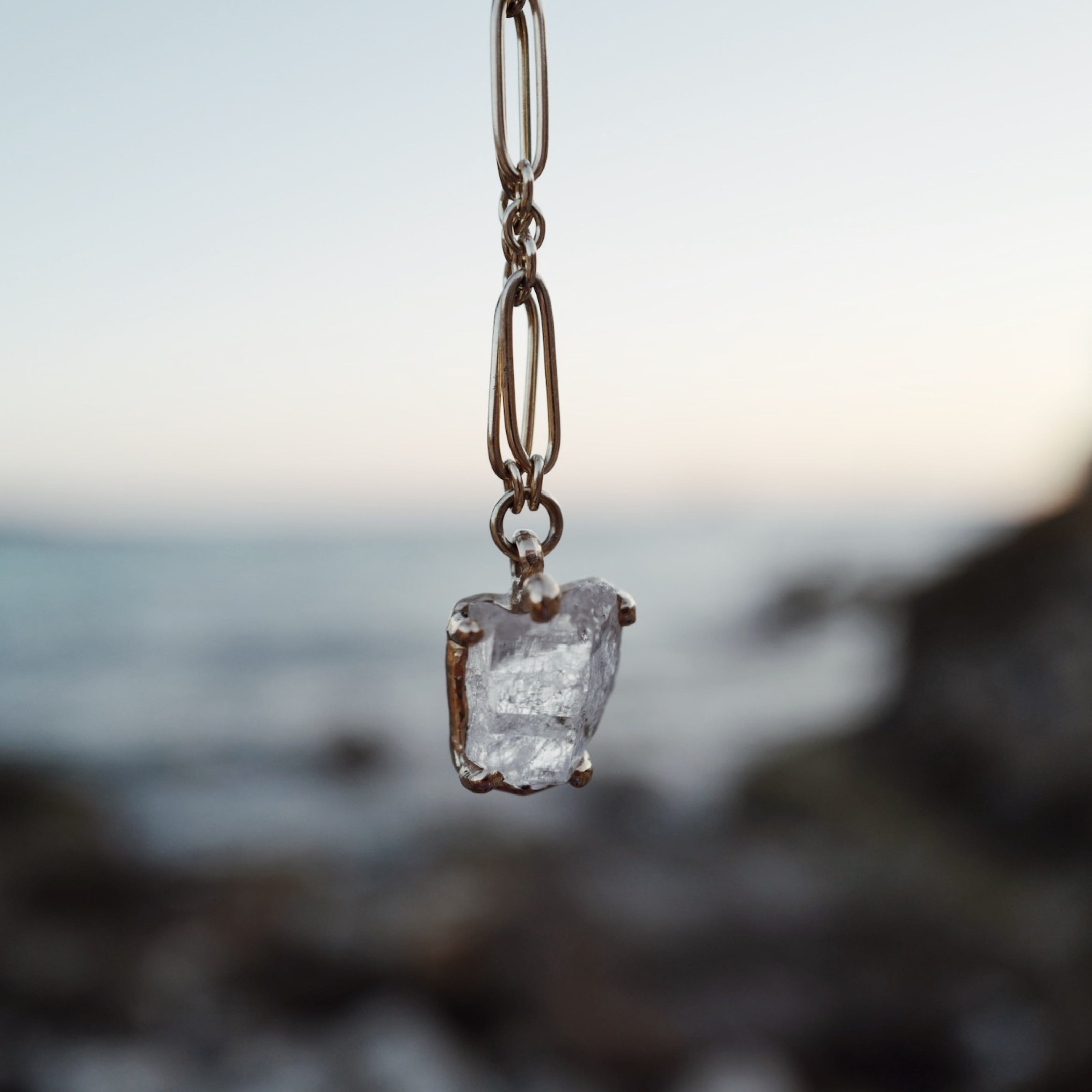 No.7 Gold Rock Crystal Pendant Necklace