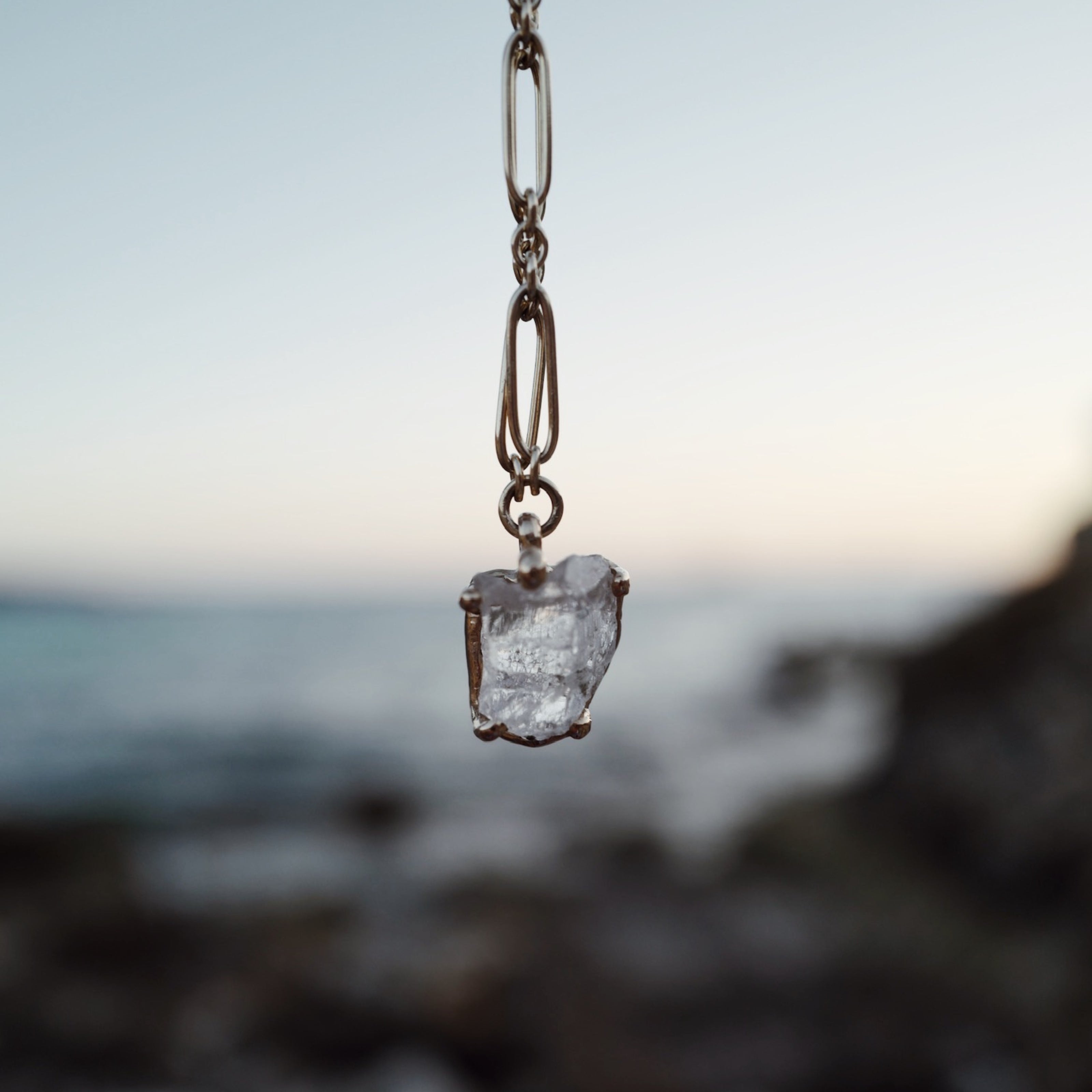 No.7 Gold Rock Crystal Pendant Necklace