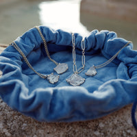 No.12 Gold Rock Crystal Pendant Necklace