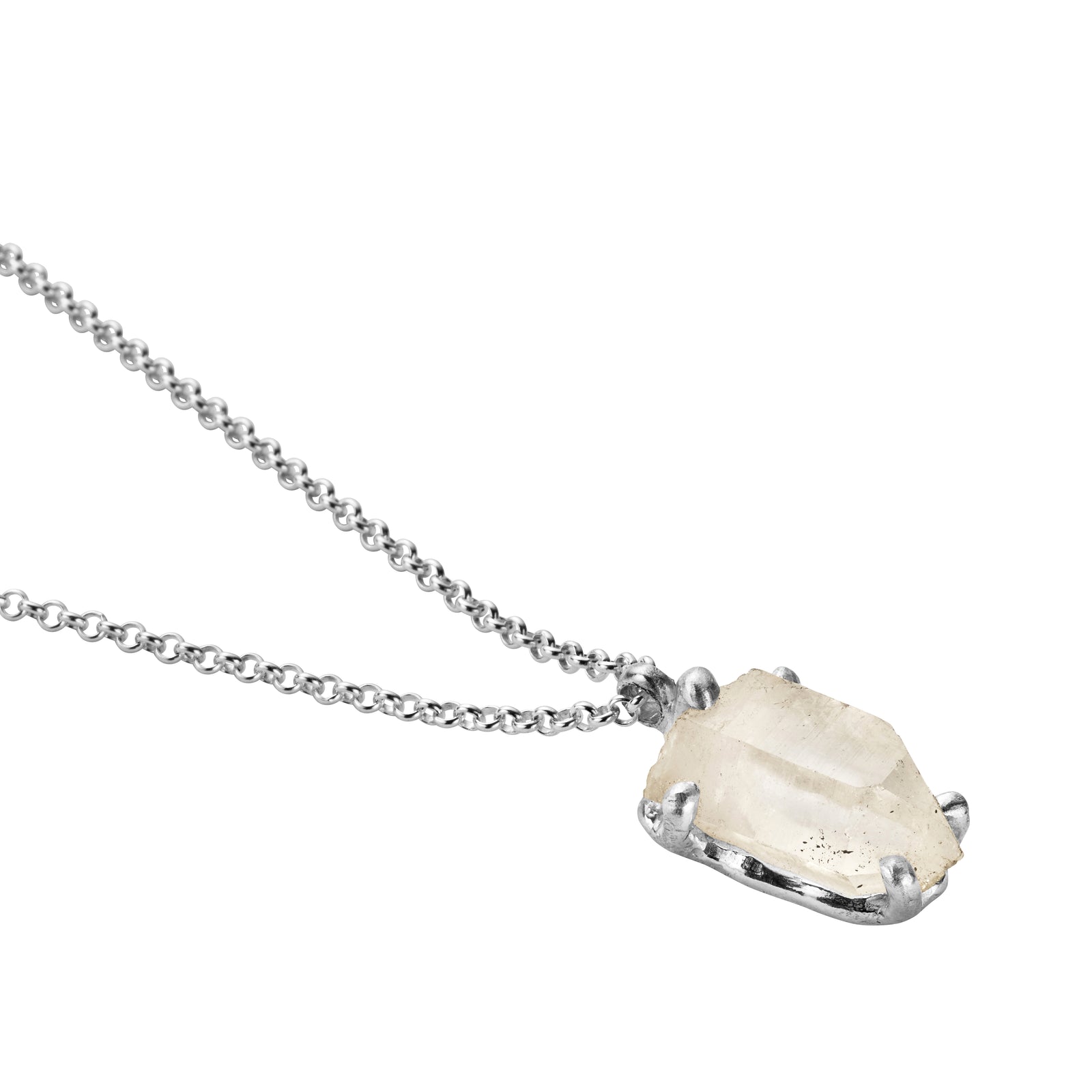 No.31 Silver Rock Crystal Pendant Necklace