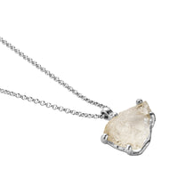 No.33 Silver Rock Crystal Pendant Necklace