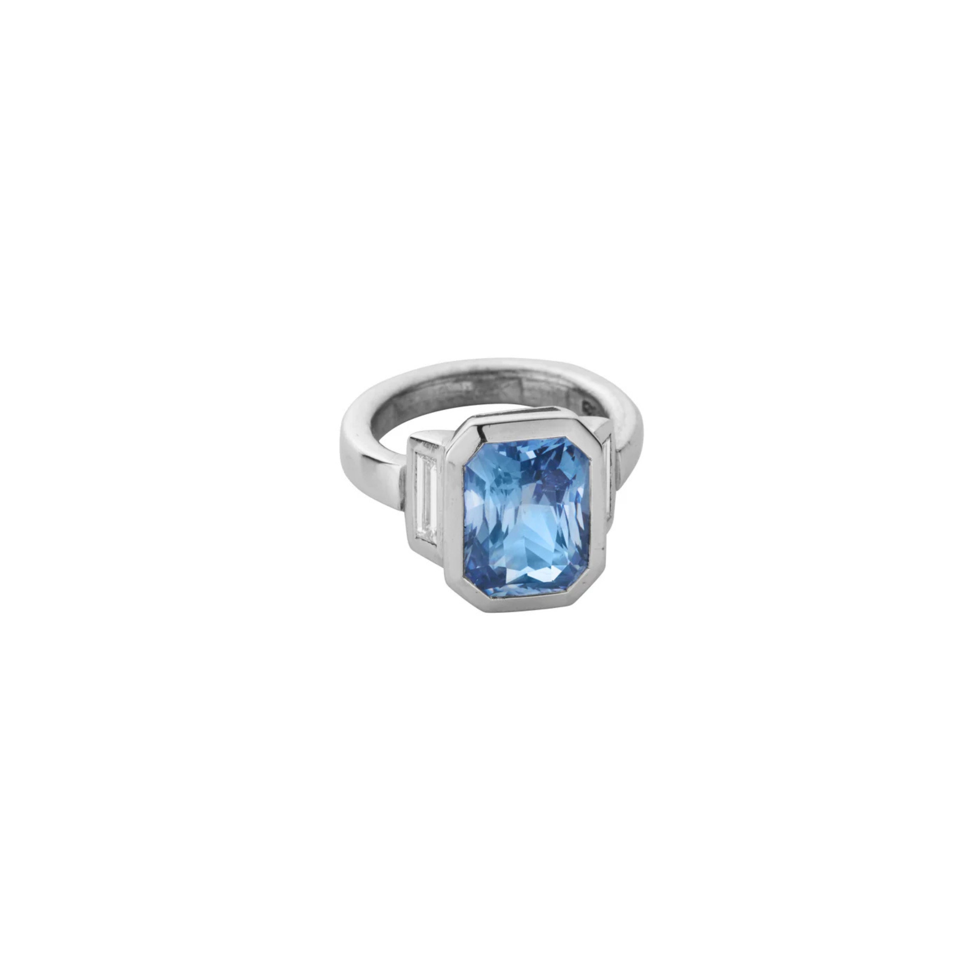 AURA White Gold Sapphire & Diamond Ring