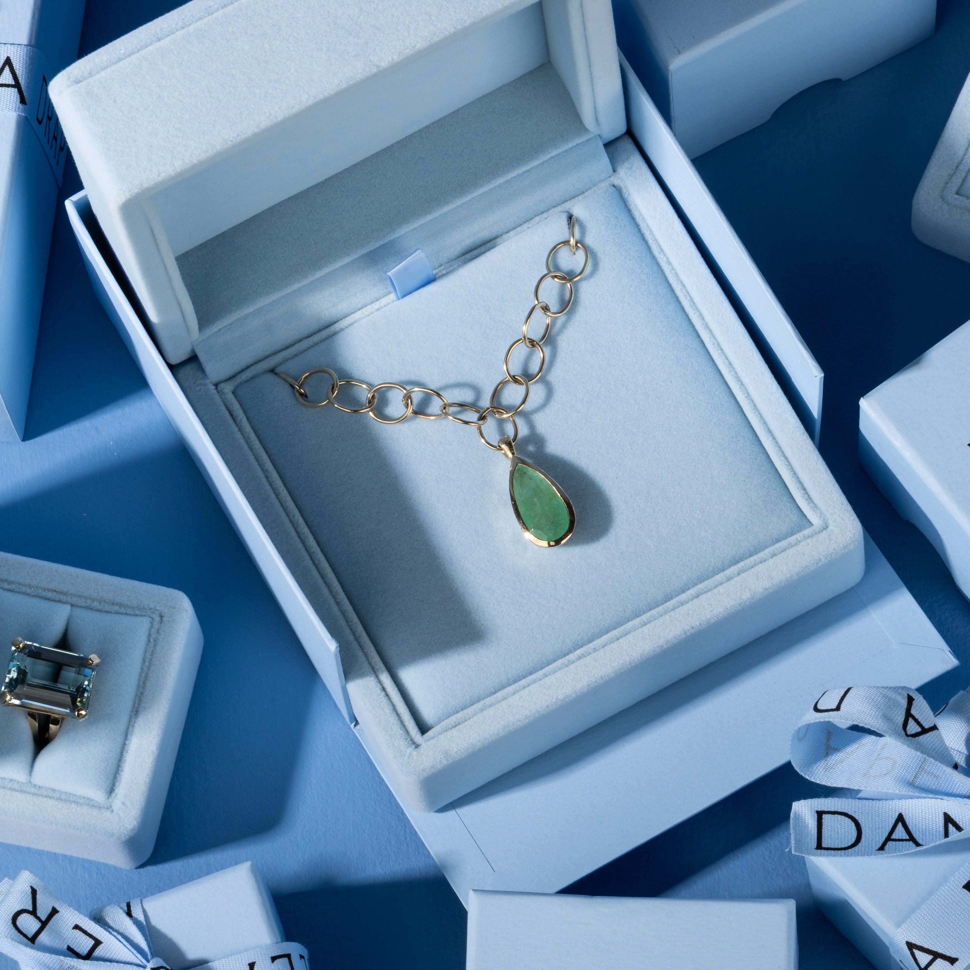 MOUNT ROSA Silver Morganite Necklace