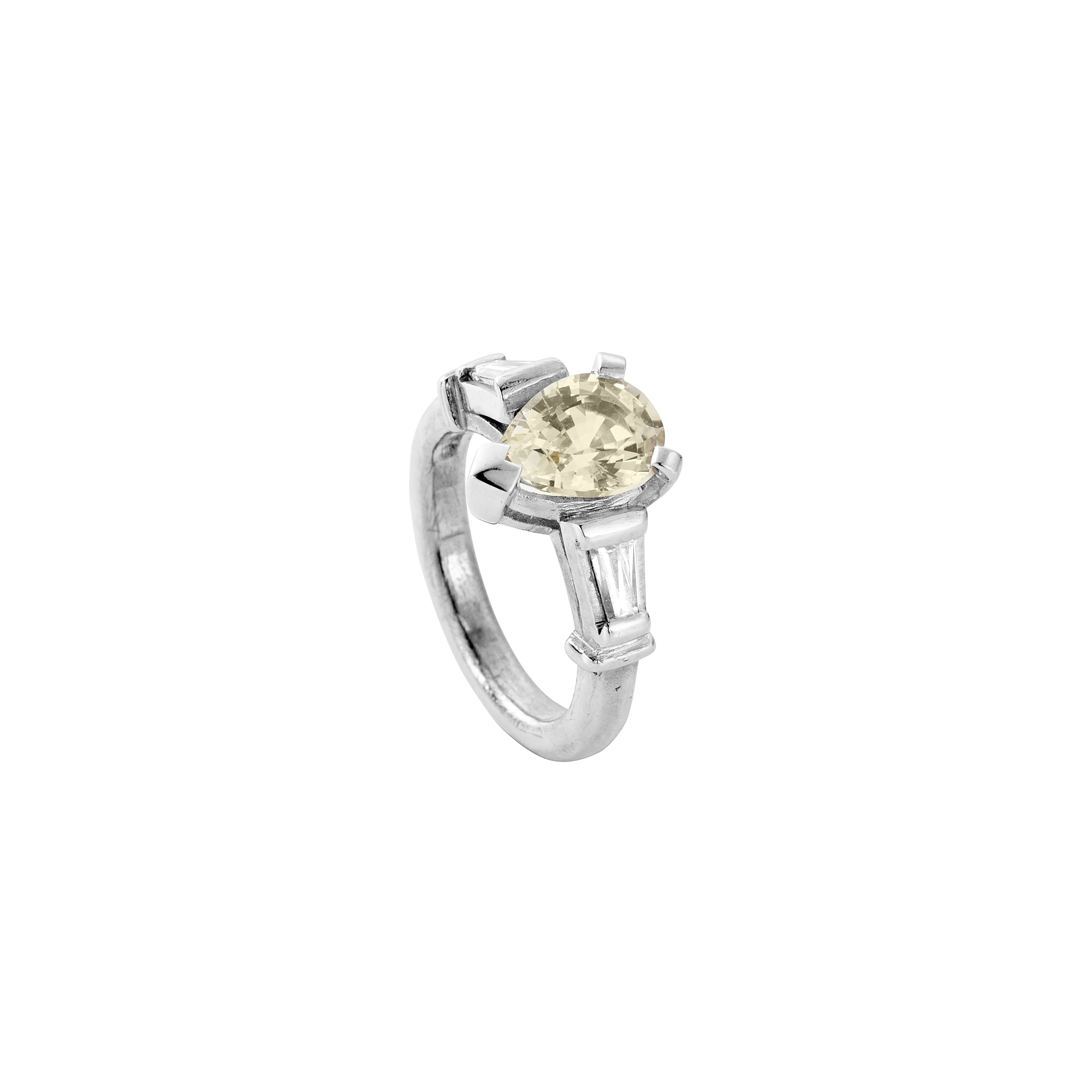 SOLANA White Gold Yellow Sapphire & Diamond Ring