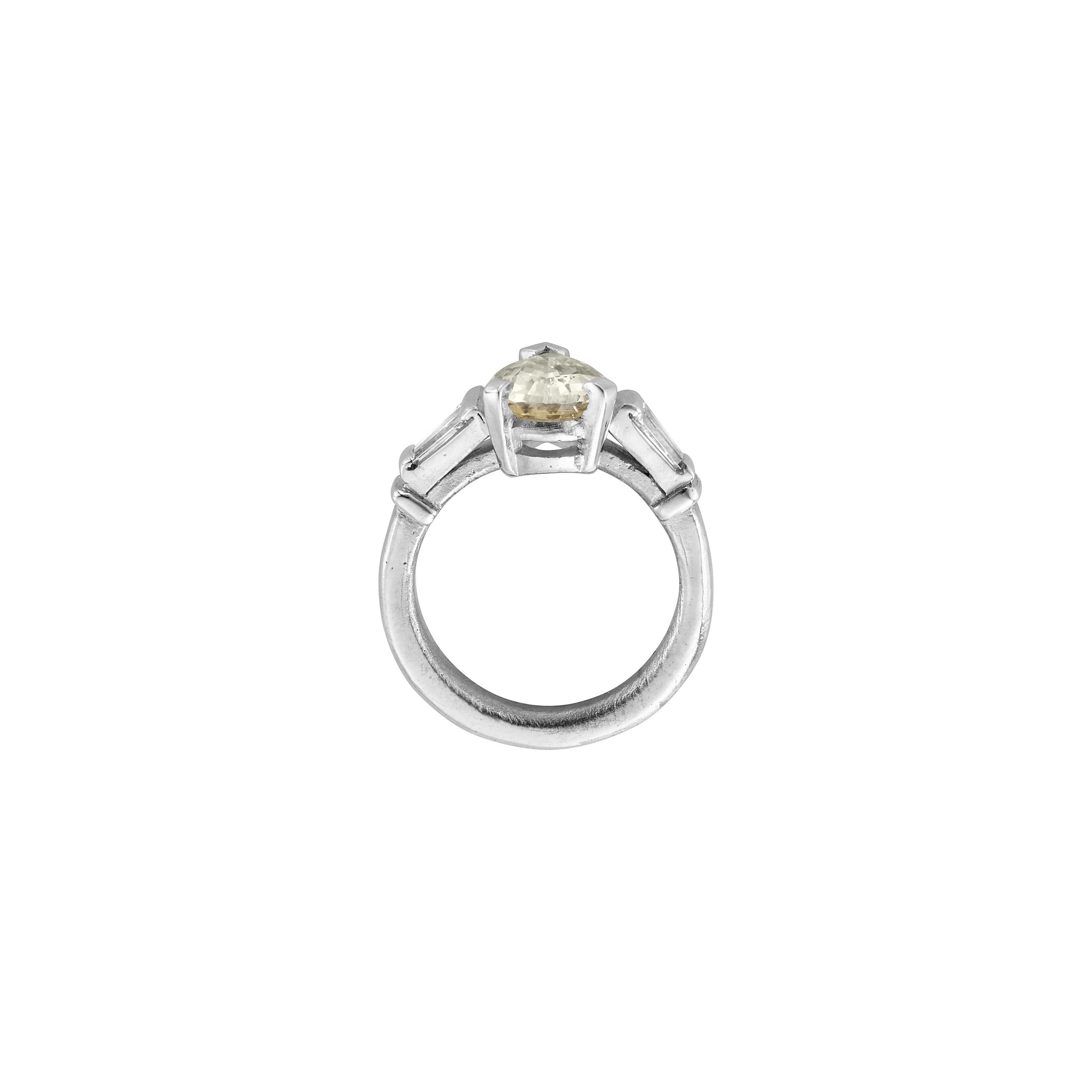 SOLANA White Gold Yellow Sapphire & Diamond Ring