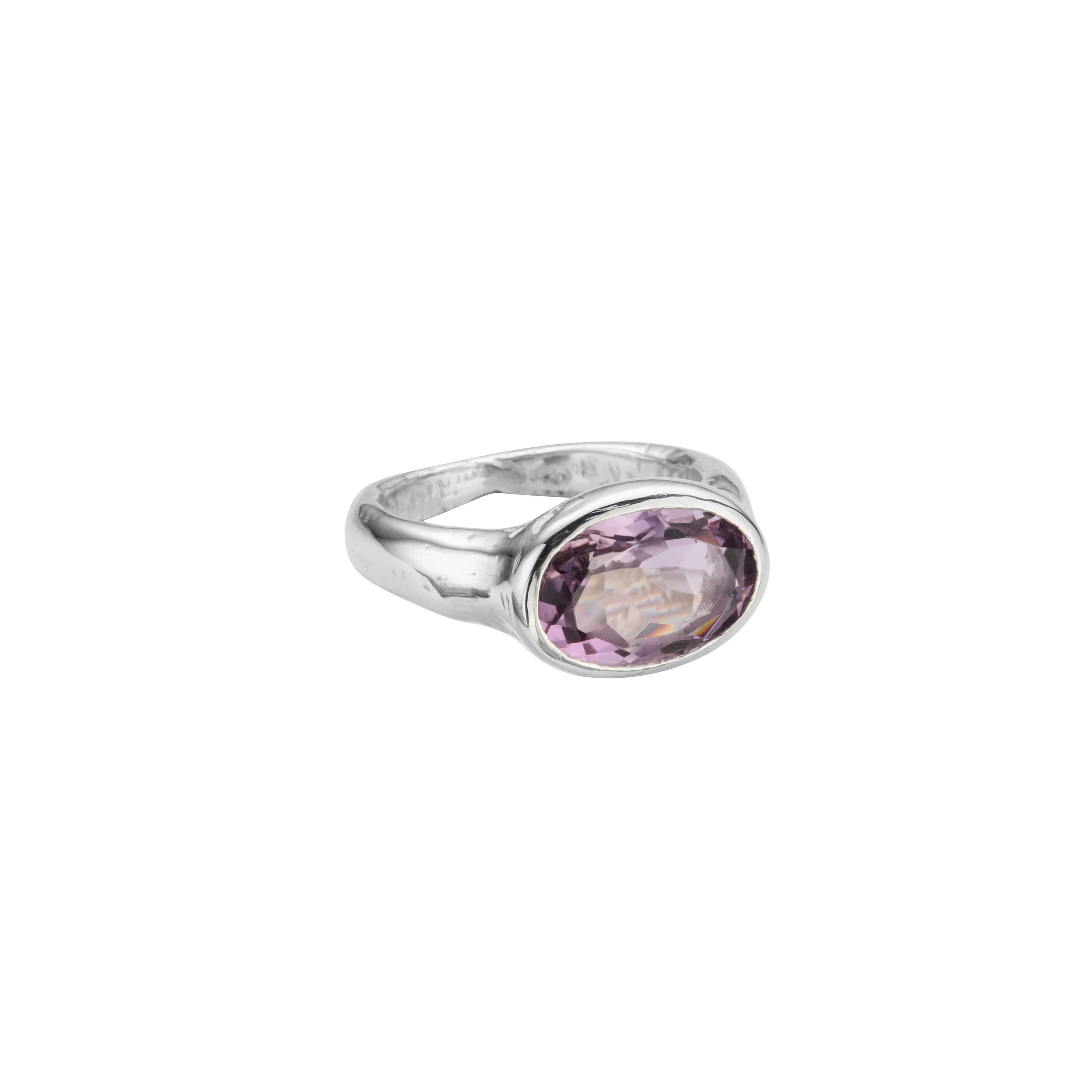 Silver Amethyst Treasure Ring