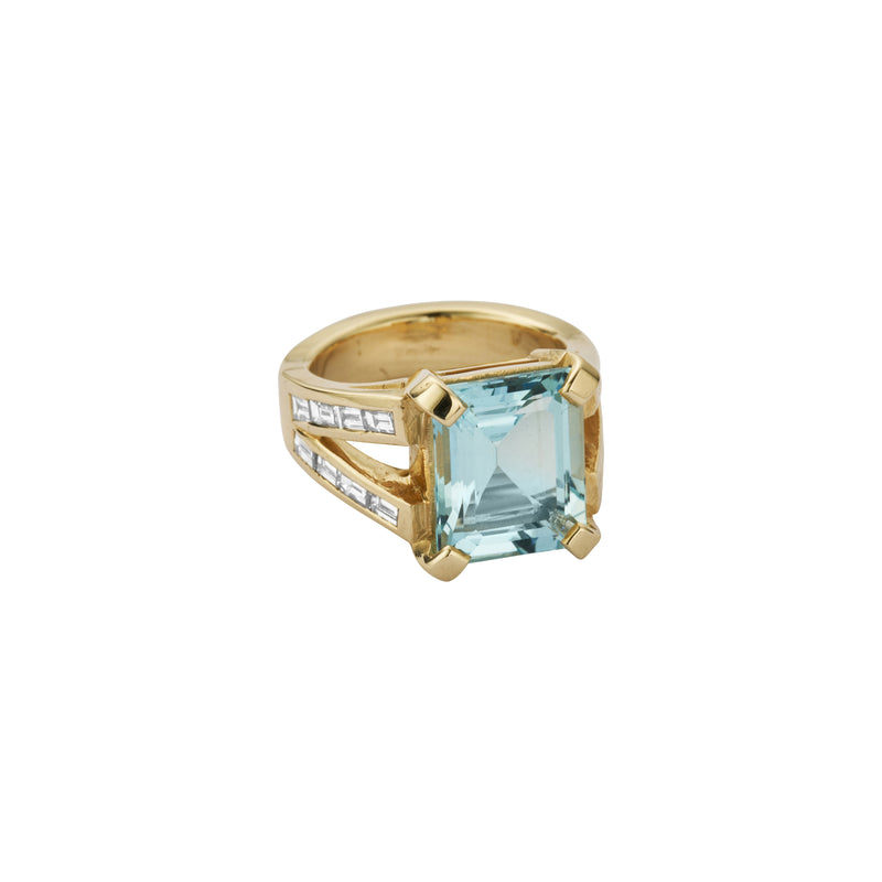 THALASSA Gold Aquamarine & Diamond Claw Ring