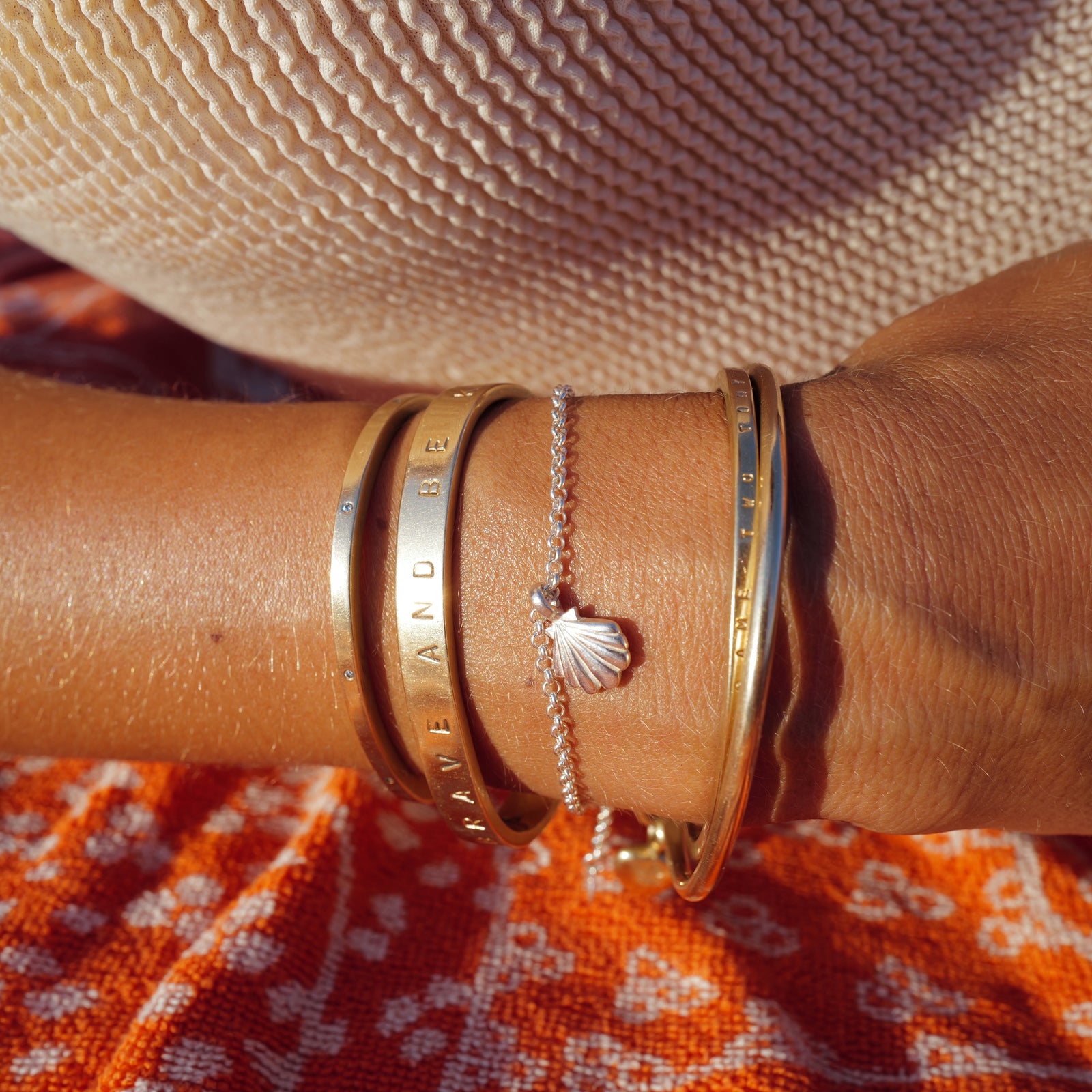 Silver Scallop Shell Chain Bracelet