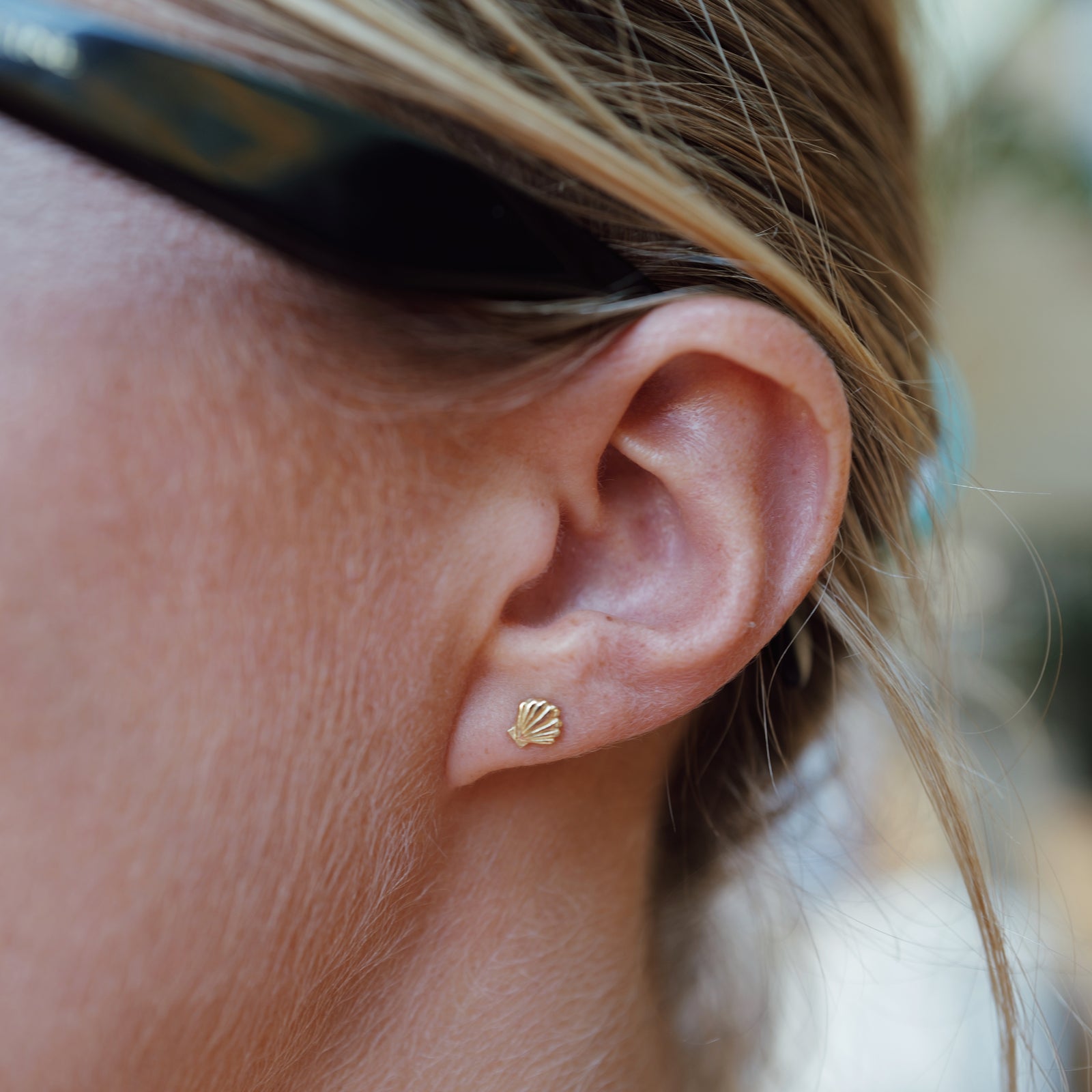 Gold Tiny Scallop Shell Ear Charm