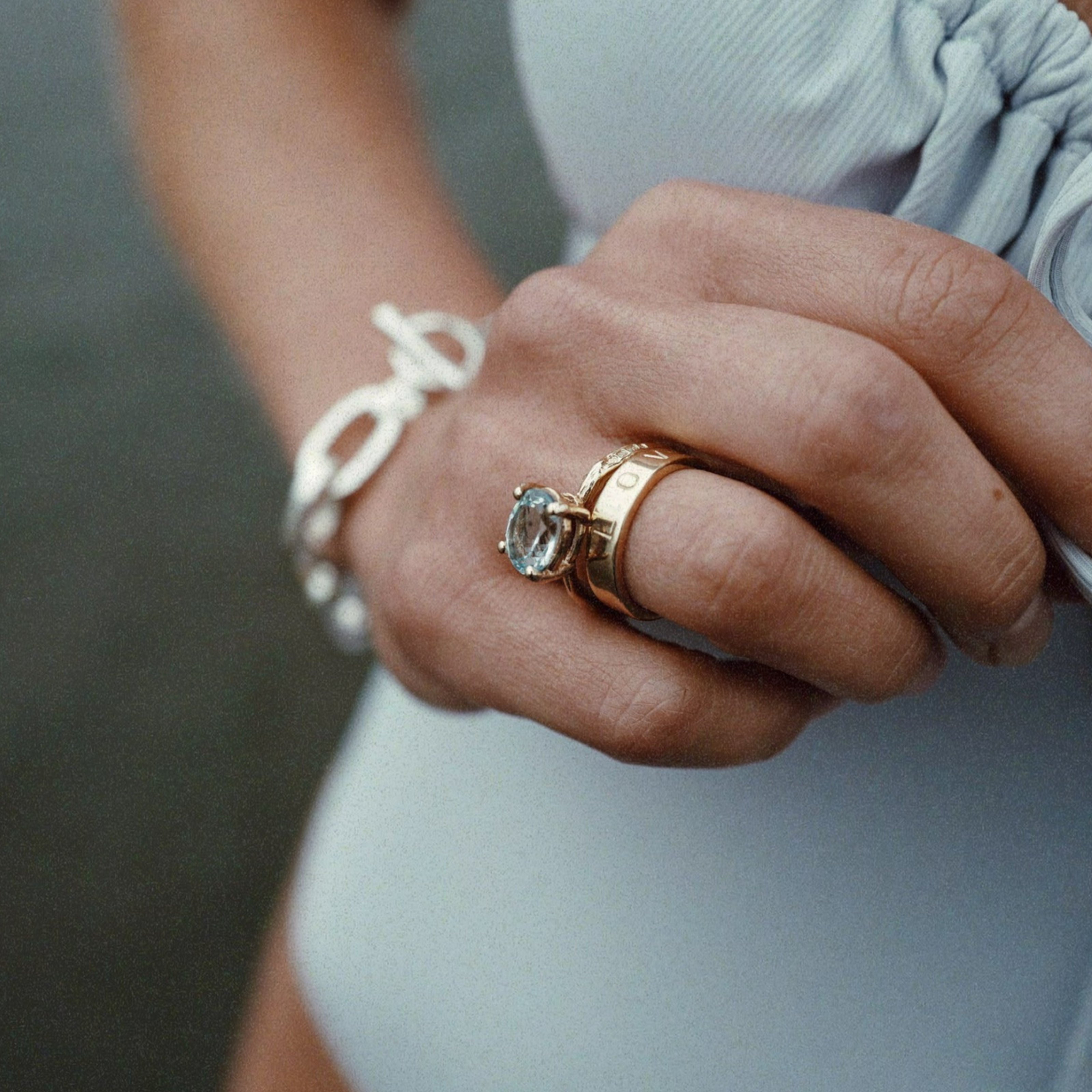 Gold Midi Signature Ring