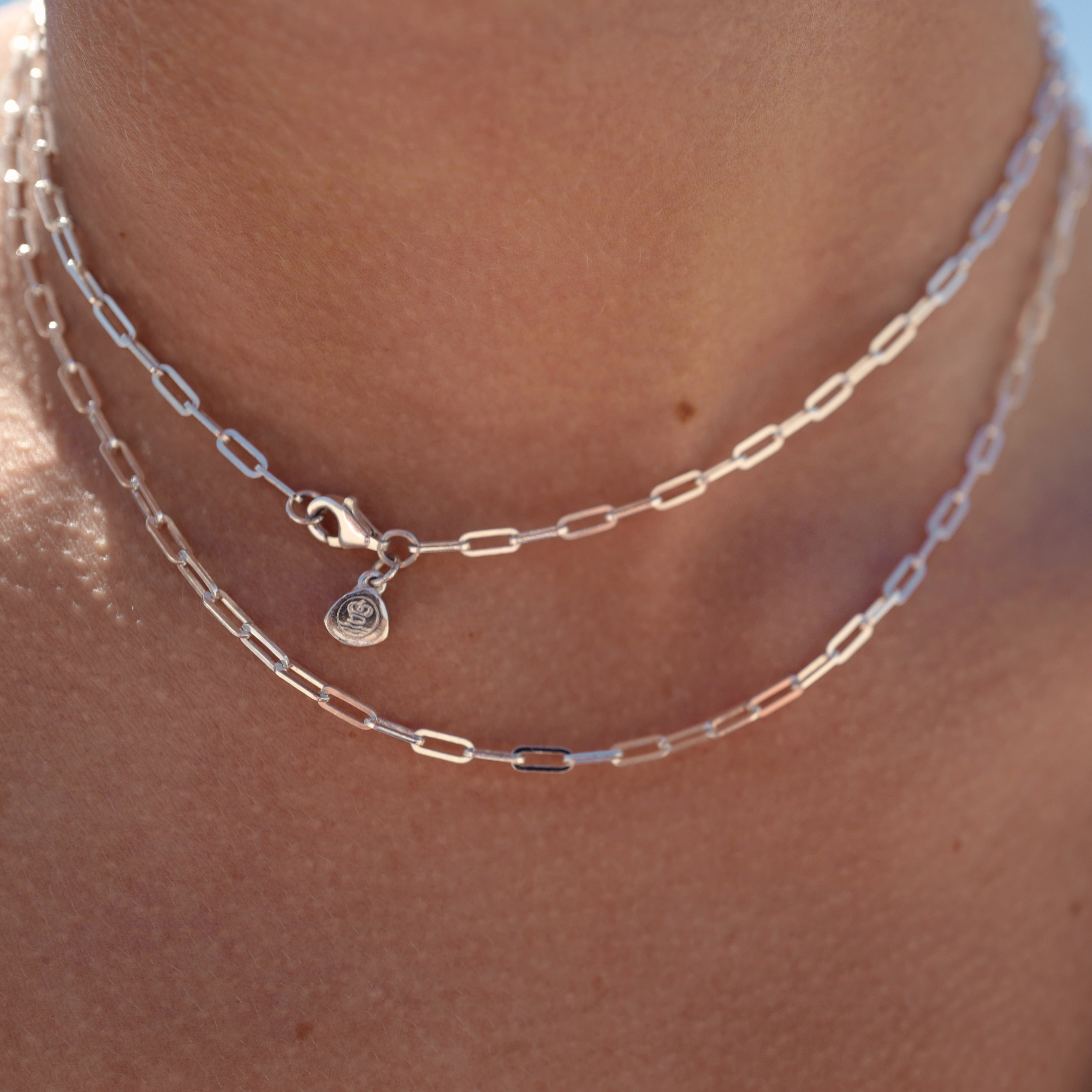 Silver Tiny Trace Chain Necklace – Daniella Draper