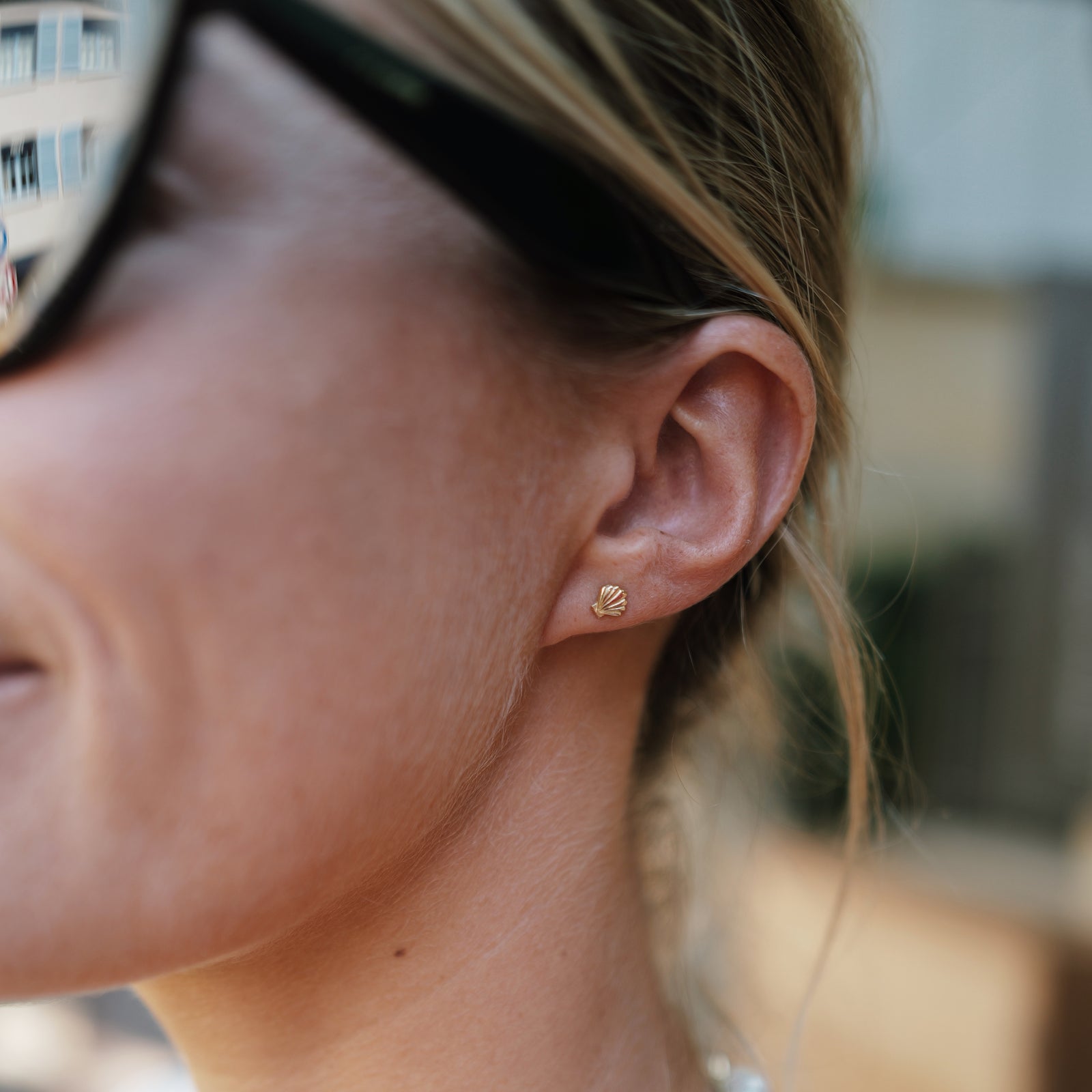 Gold Tiny Scallop Shell Ear Charm