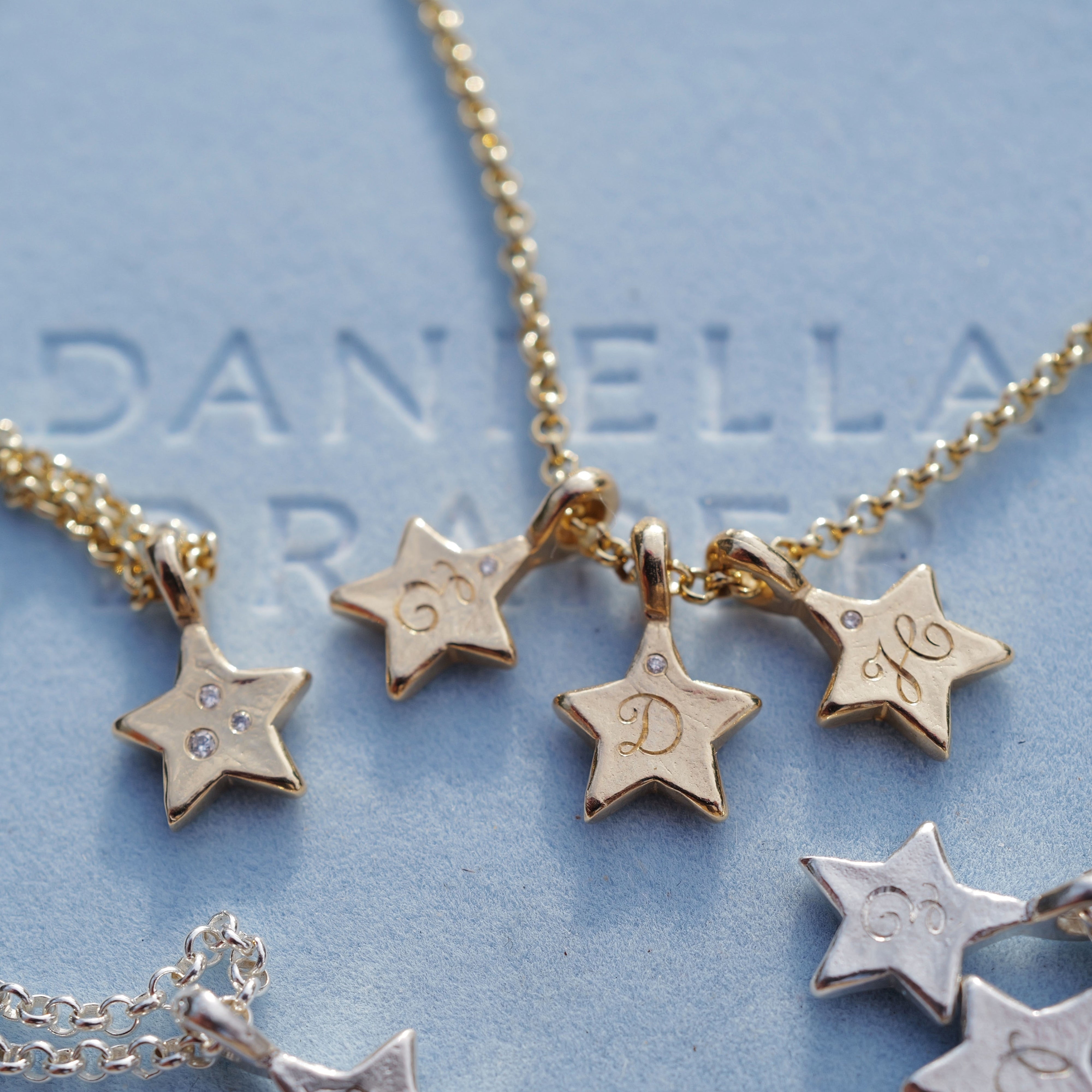 Gold Single Diamond Trio Guiding Star Necklace – Daniella Draper