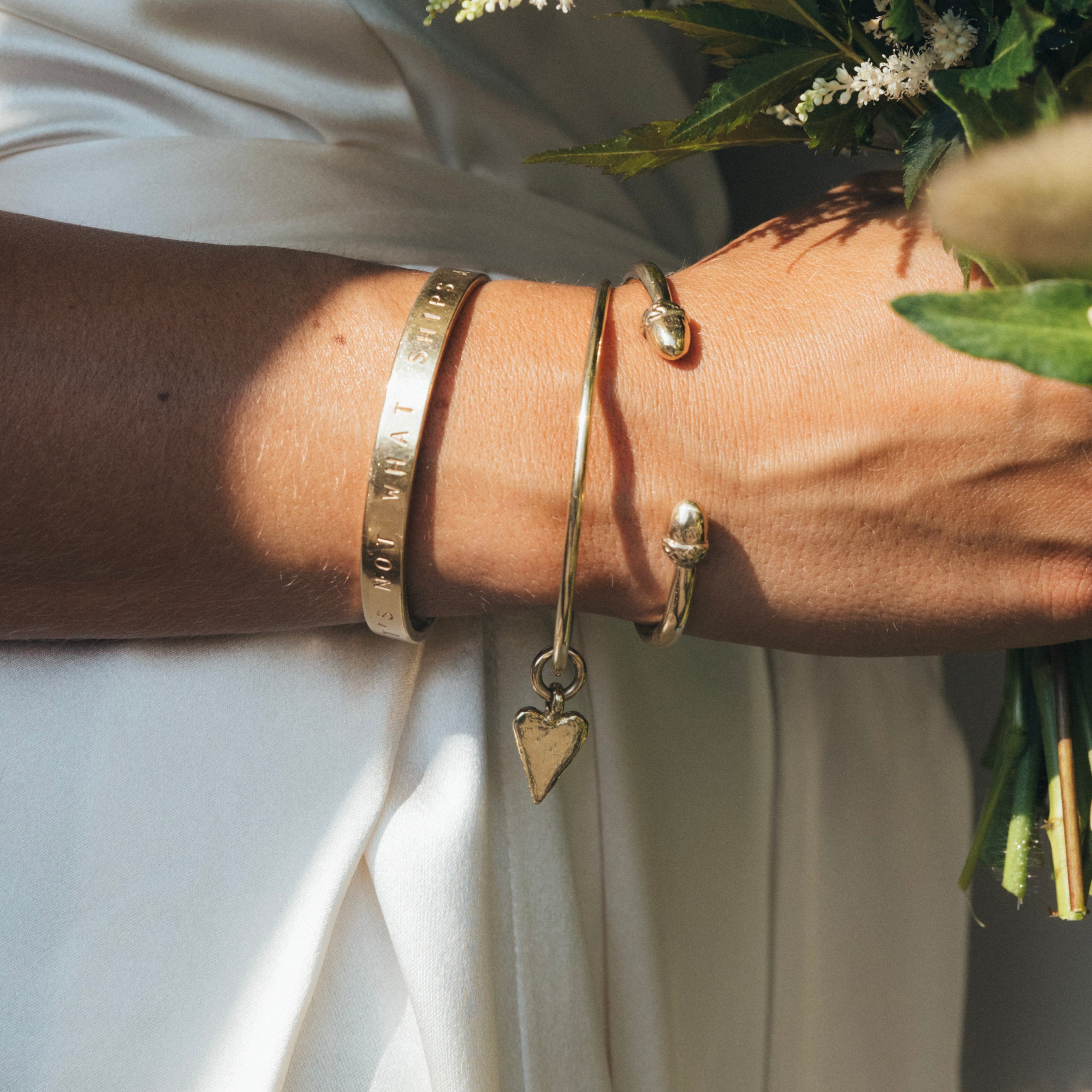 Gold Maxi Heart Bangle