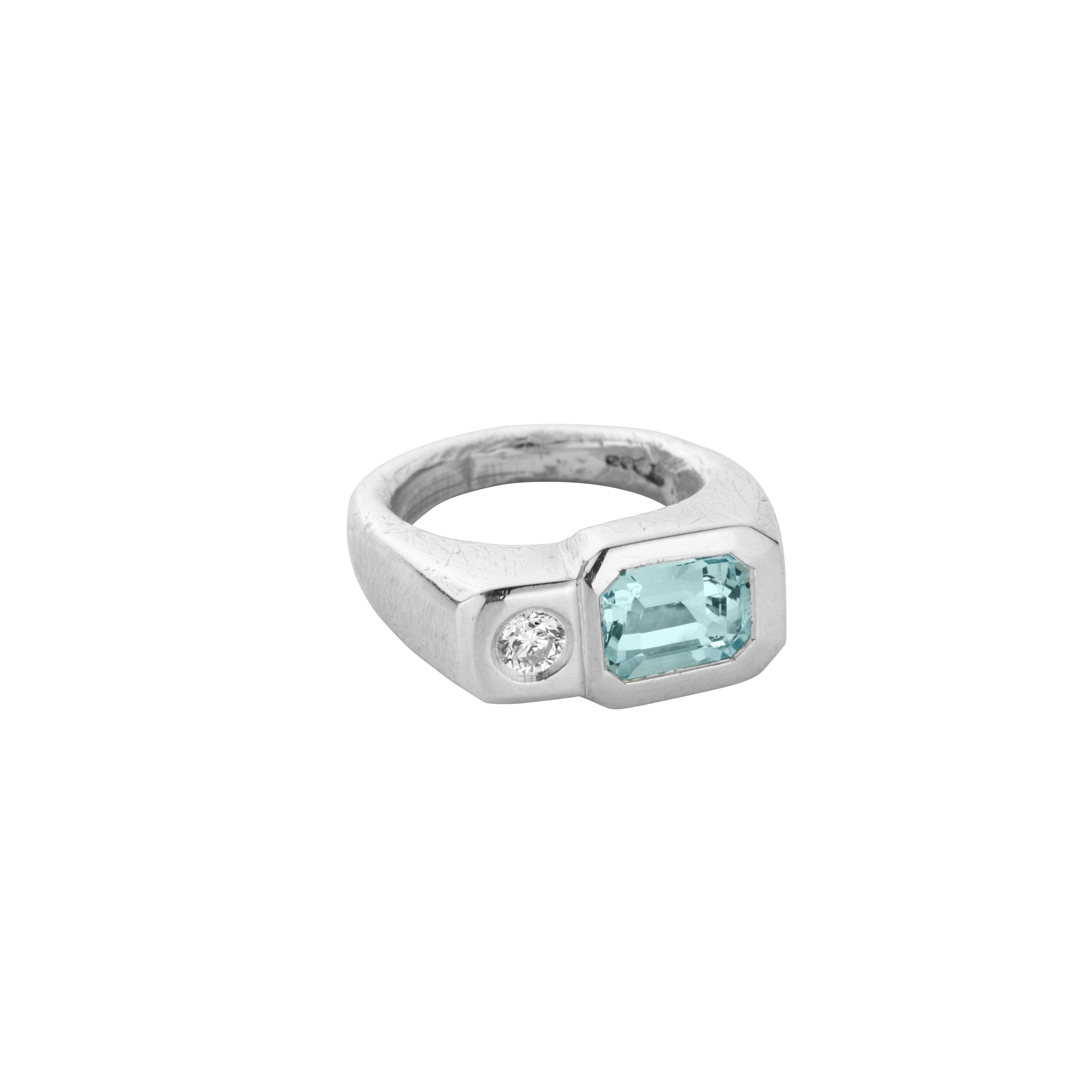 ADVA Silver Zimbaqua Aquamarine & Diamond Signet Ring