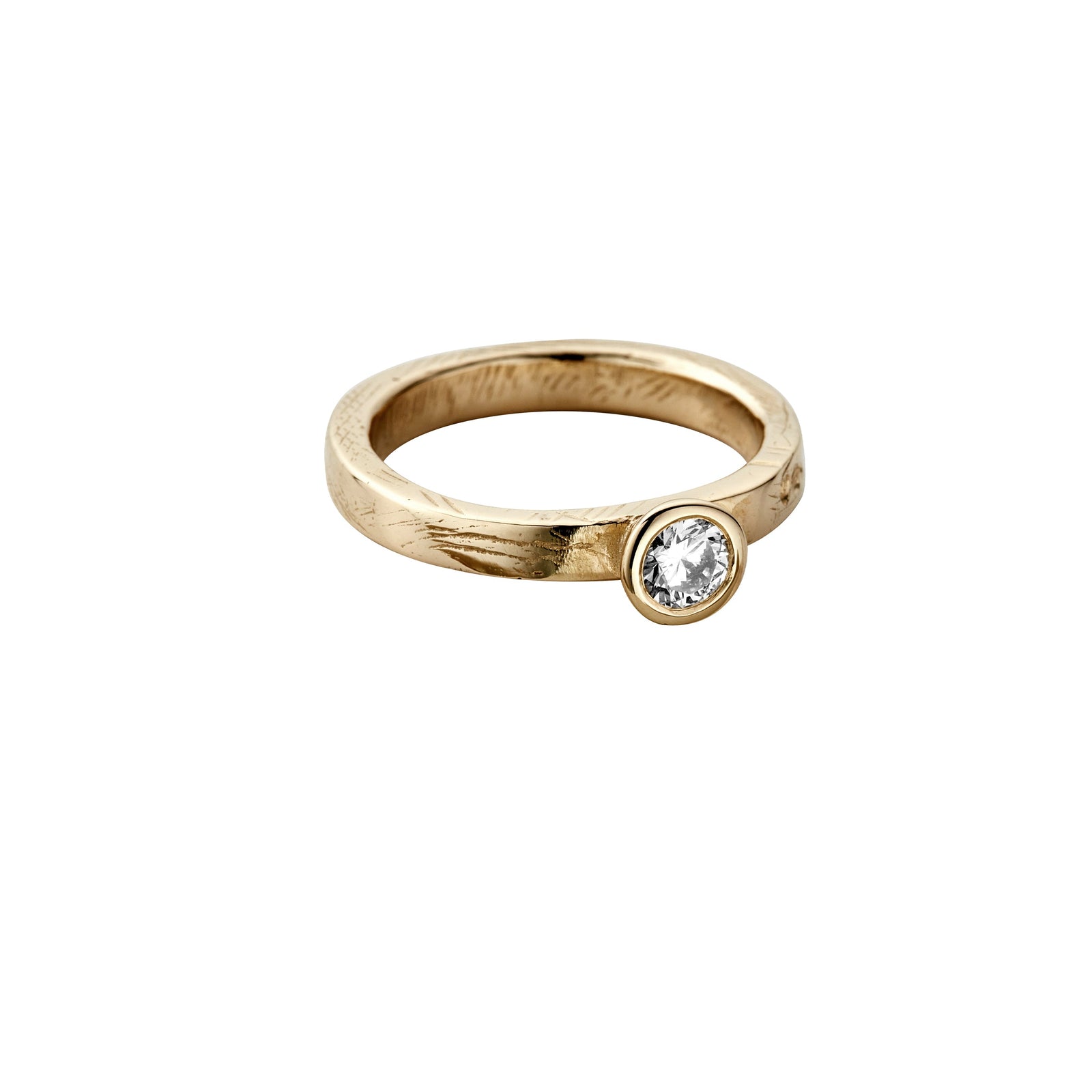 NOVA Gold Diamond Ring