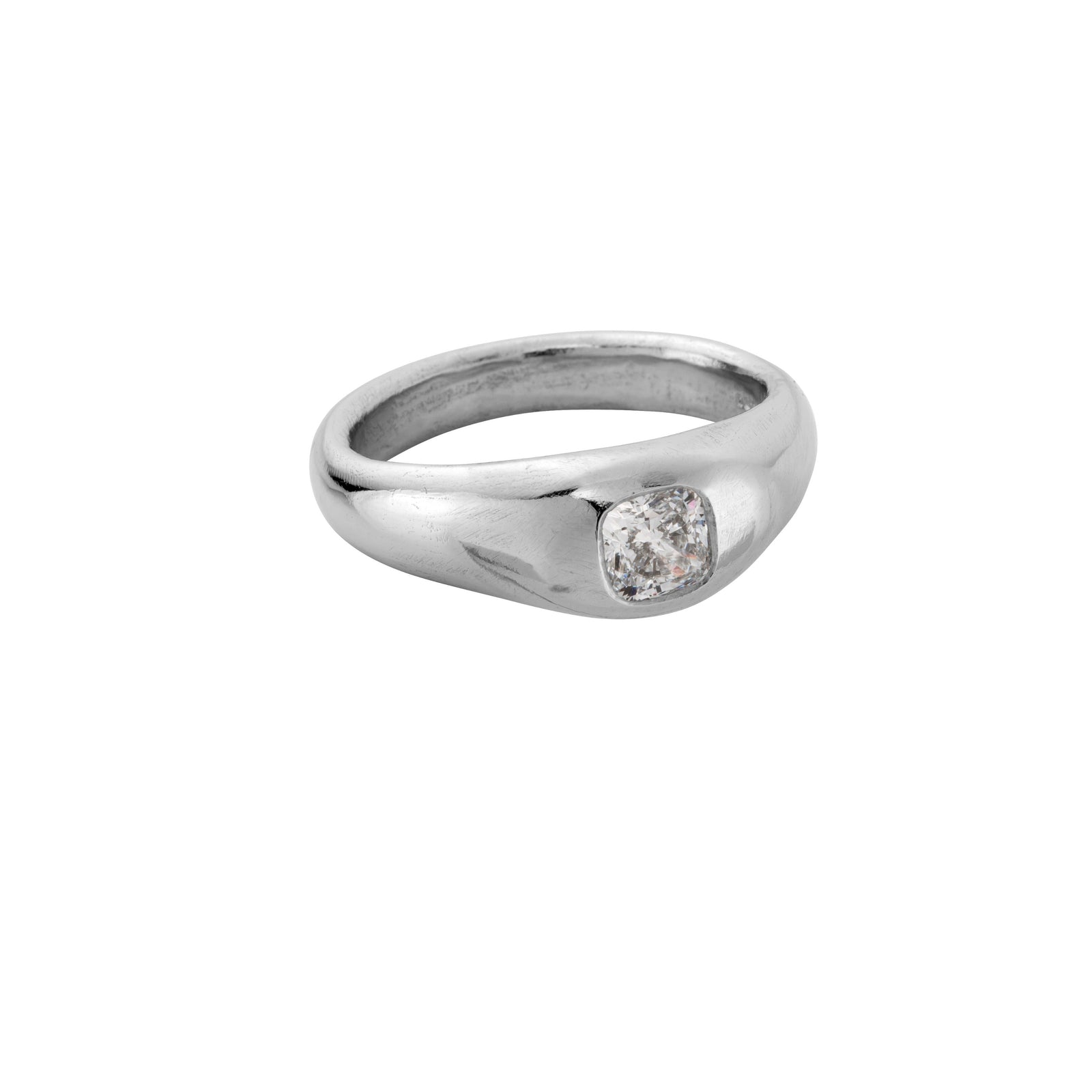 EKTA Platinum Diamond Ring
