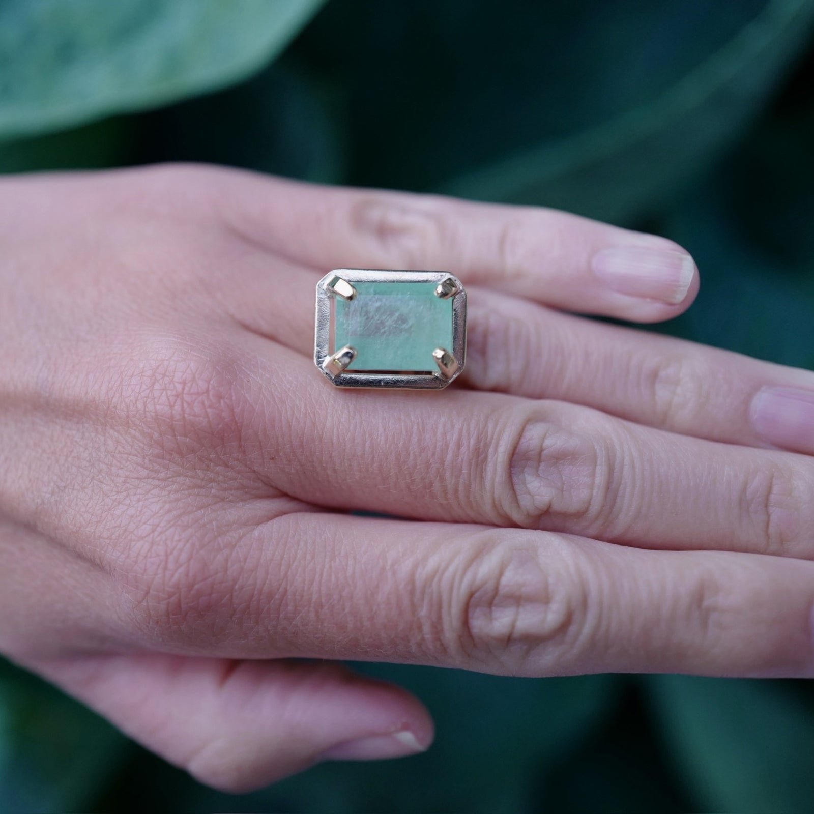 ELDORA Gold Emerald Ring